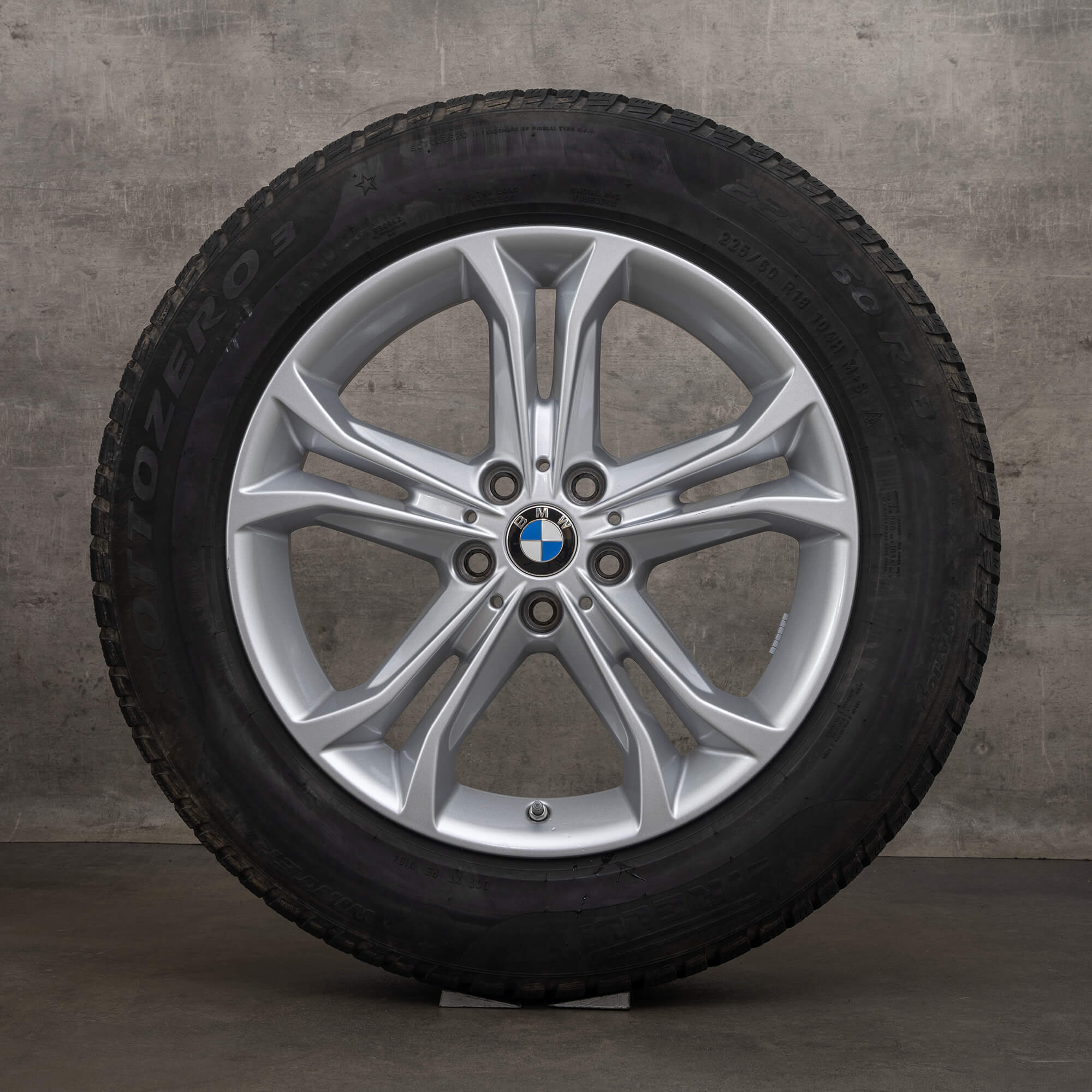 Originale BMW X3 X4 vinterhjul 18 tommer G01 G02 fælge styling 688 6876918 sølv