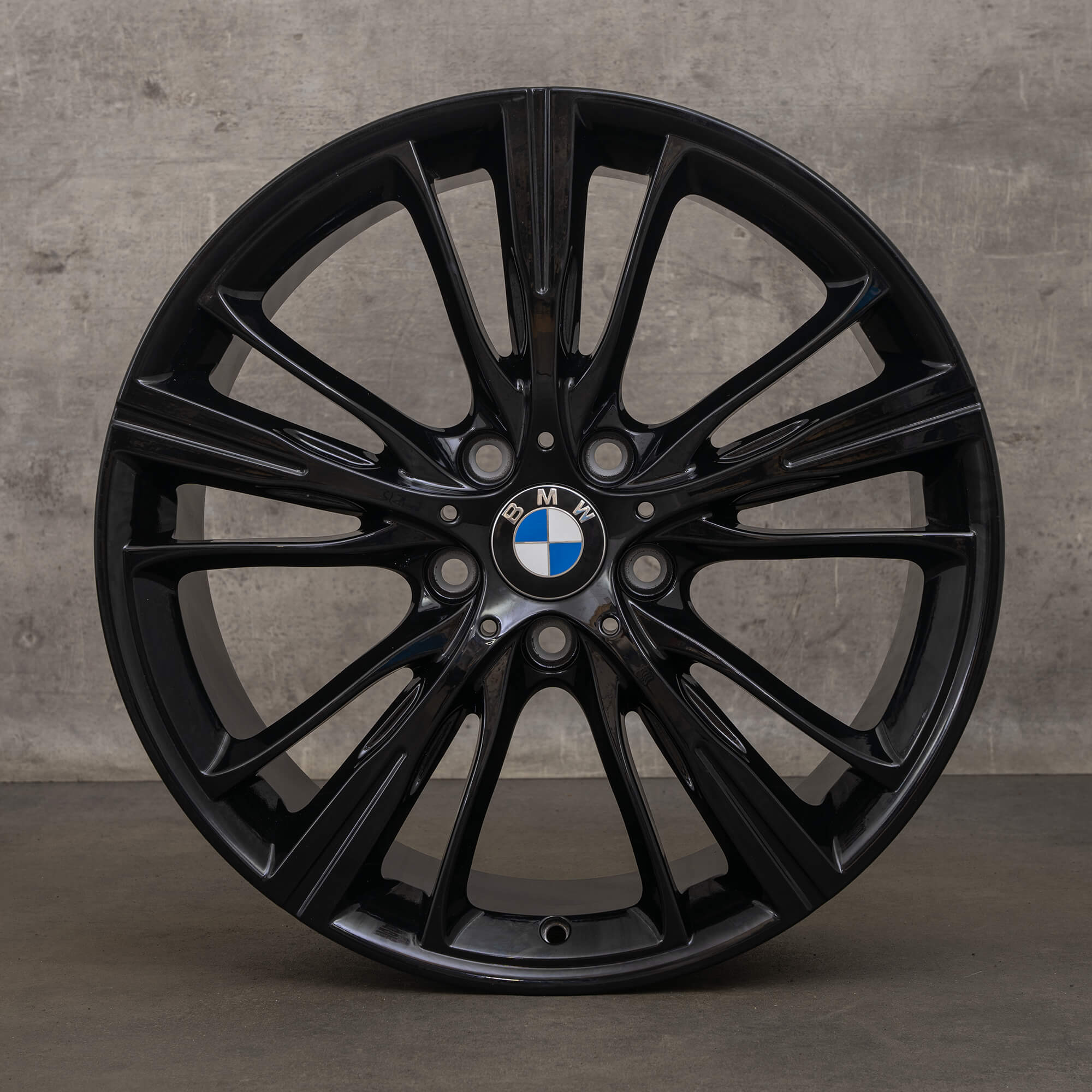 Originele BMW 1 Serie F20 F21 2 F22 F23 19 inch velgen 660 zwart 6872156 6872157