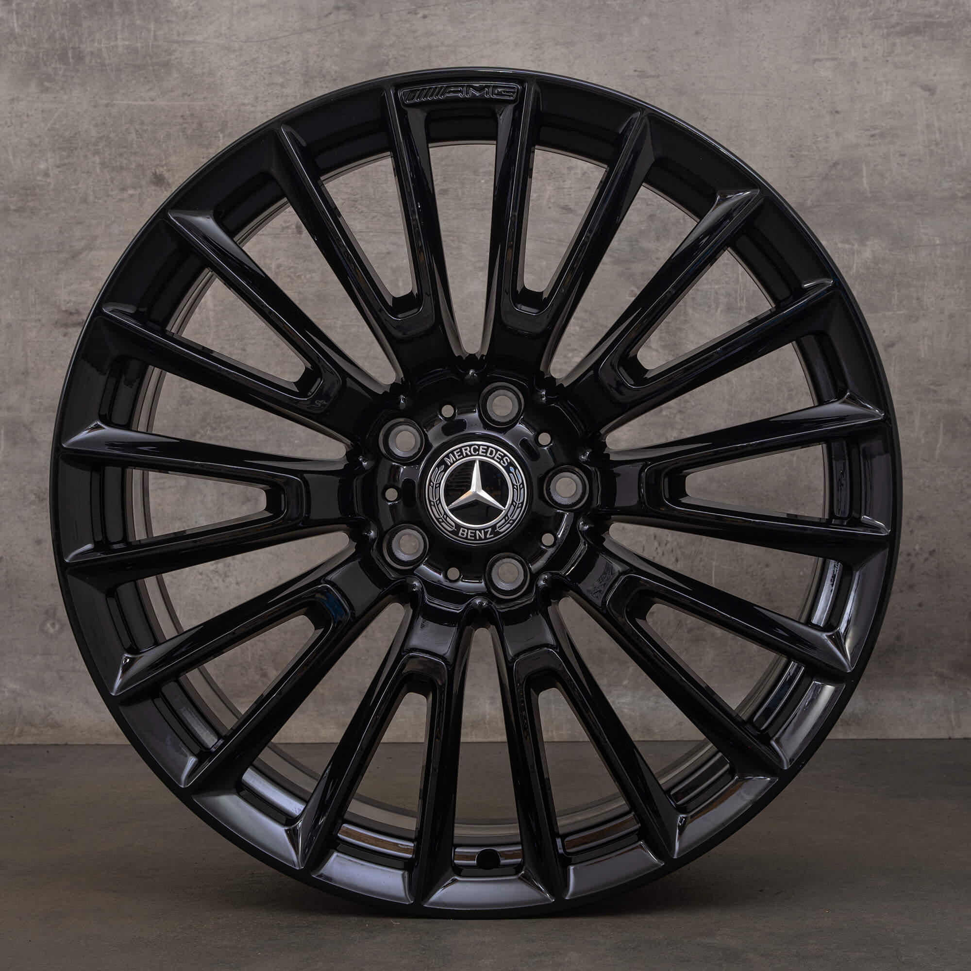 Originální AMG Mercedes G Class 63 ráfky 22" W465 W463 A4654011000 černé vysoce