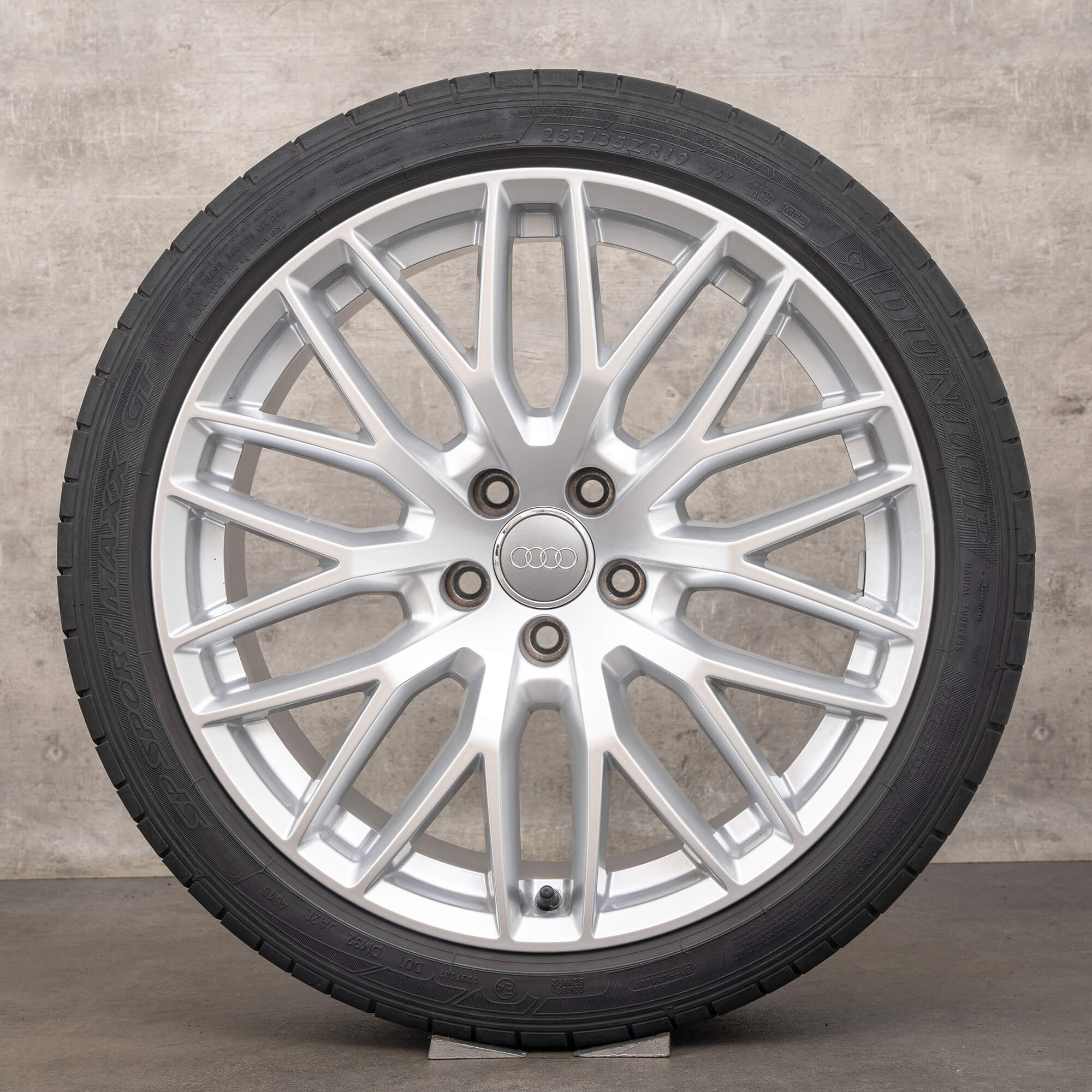Audi A5 S5 B8 8T 8F summer tires wheels 19 inch rims 8T0601025DC