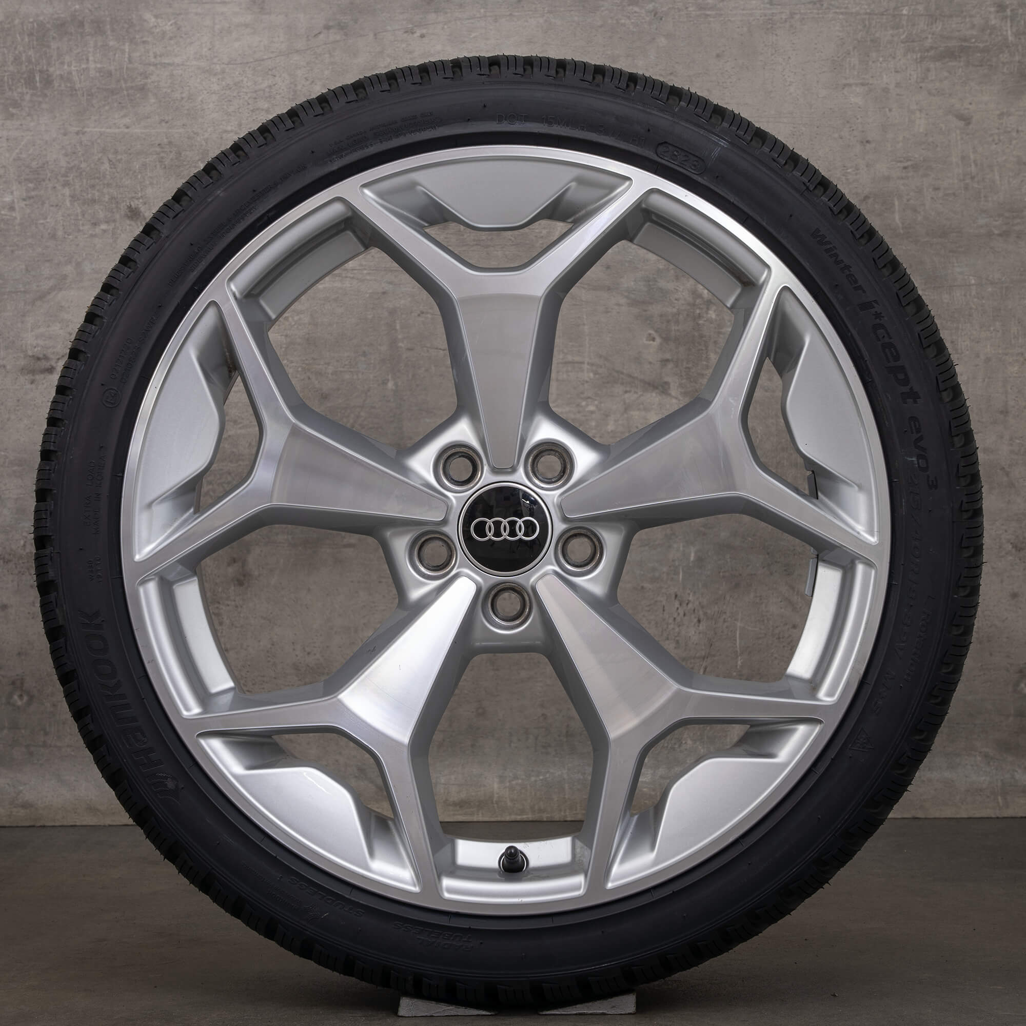 Original Audi A1 GB 18 inch roți de iarnă jante anvelope 82A601025L argintiu