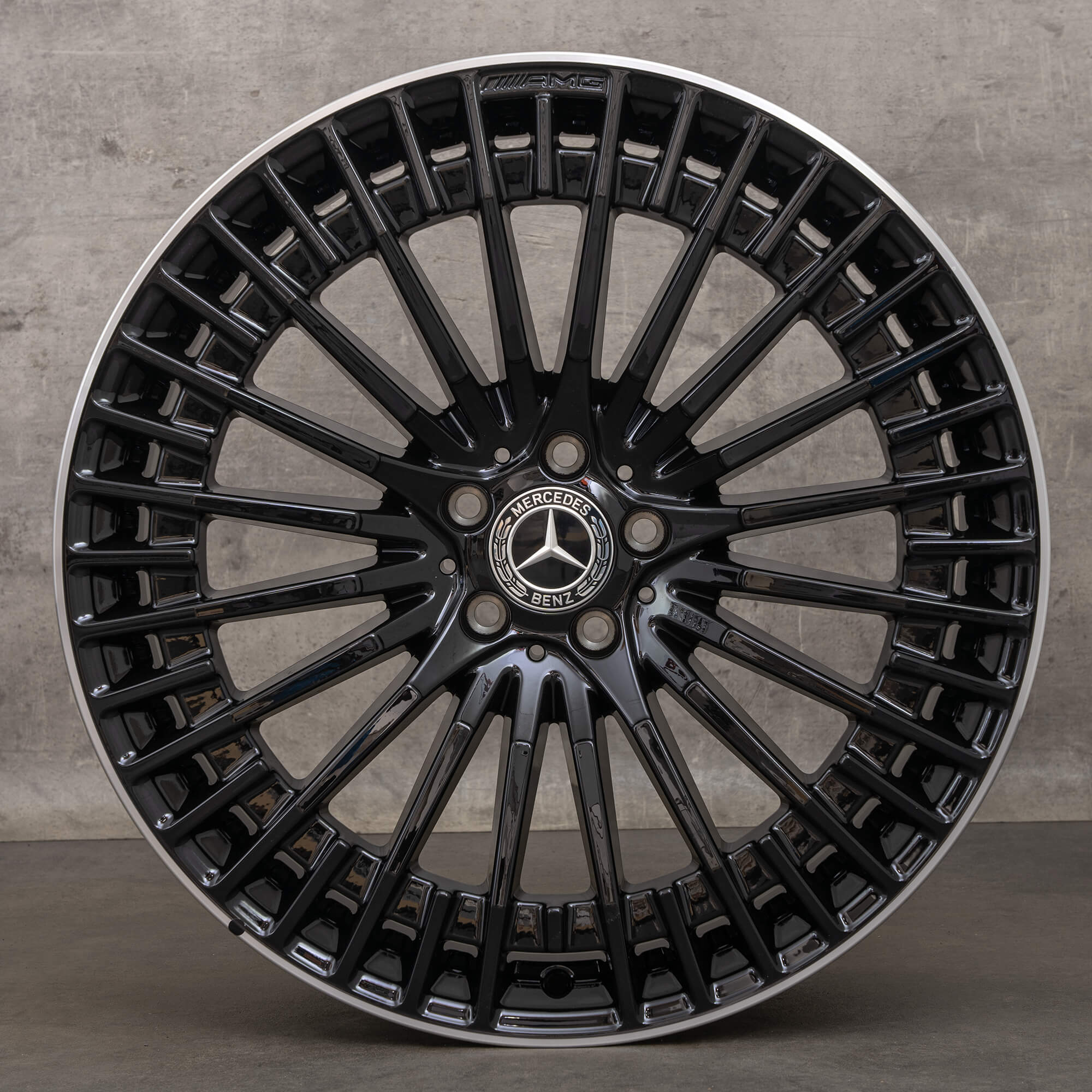 AMG 21 inch velgen Mercedes Benz EQC N293 aluminium A2934011000 A2934011100