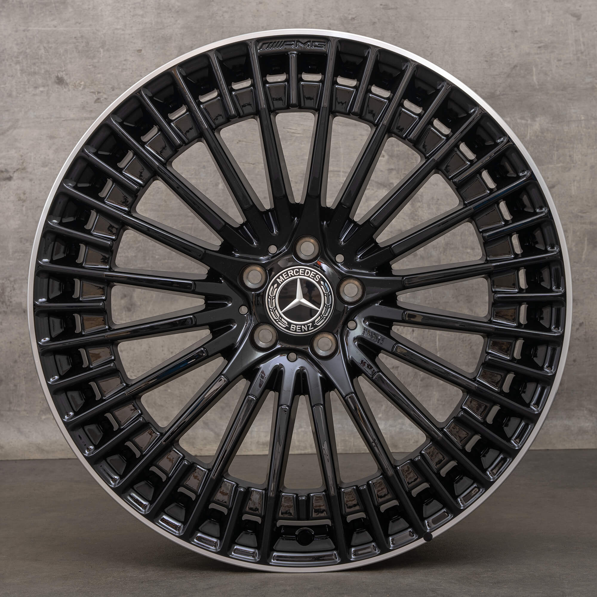 AMG 21 inch velgen Mercedes Benz EQC N293 aluminium A2934011000 A2934011100