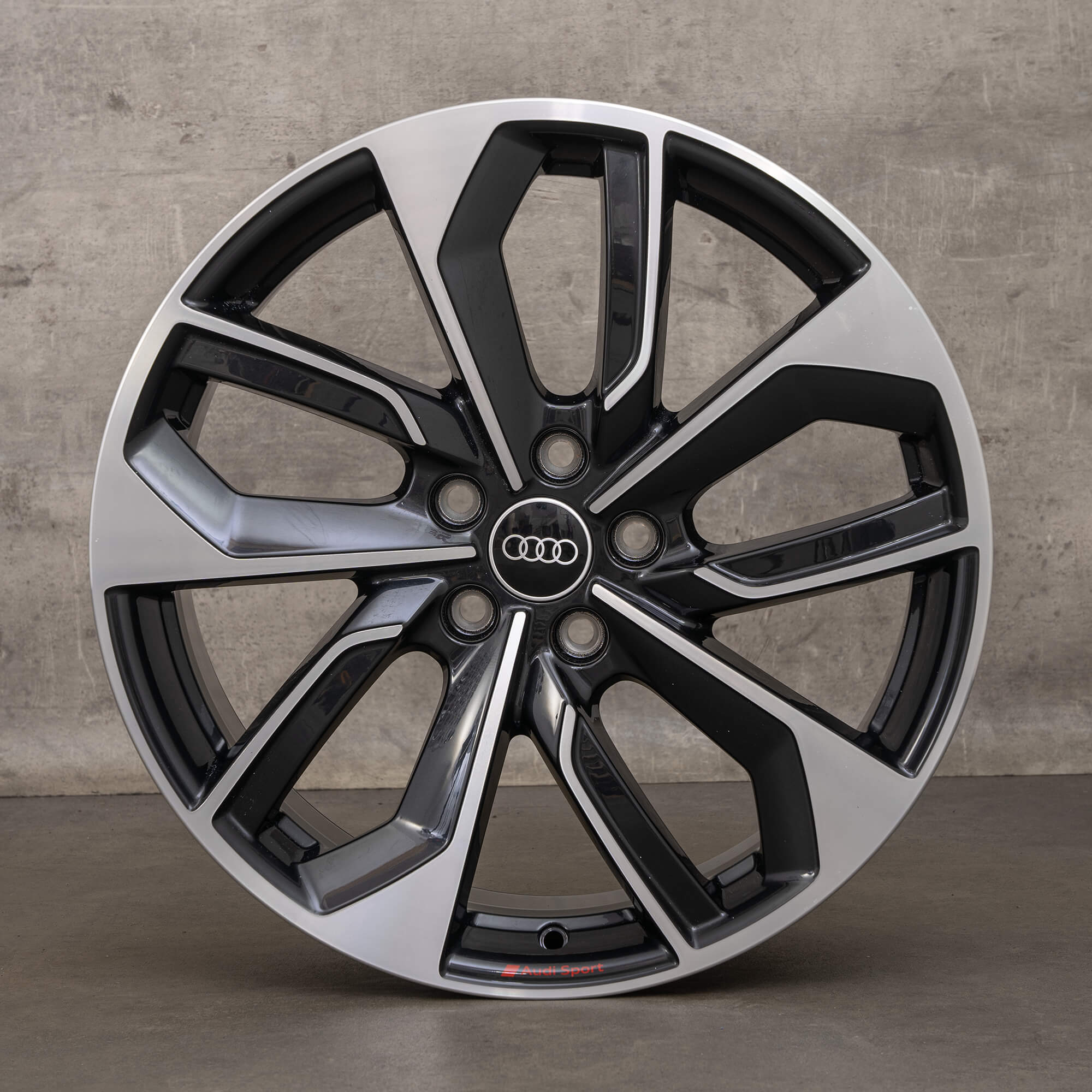 Originele Audi A3 S3 8Y 19 inch velgen 8Y0601025S Edge zwart hoogglans