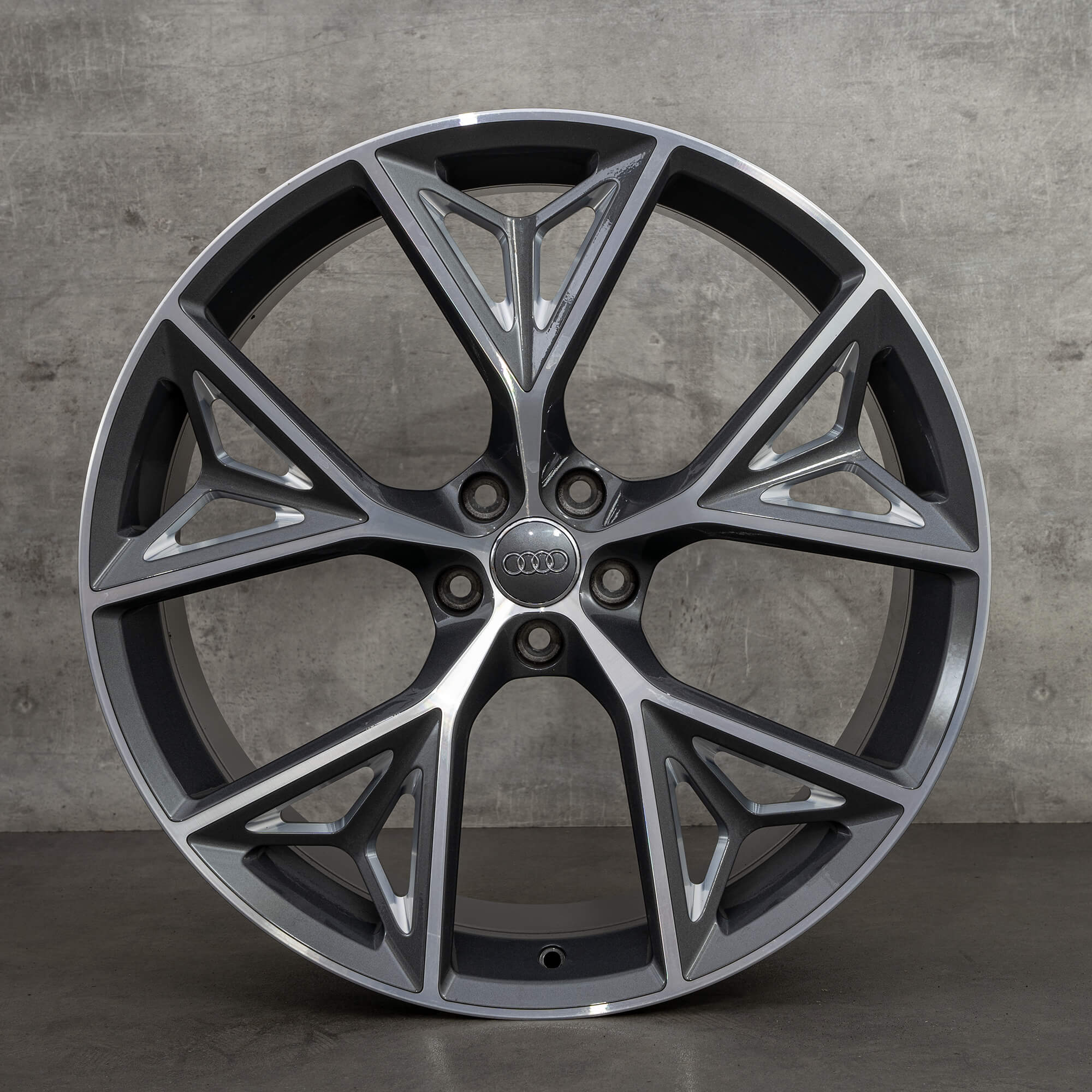 Audi 22 inch velgen Q8 SQ8 4M8 alloy velgen 10.0 x 22 ET21 4M8601025AB