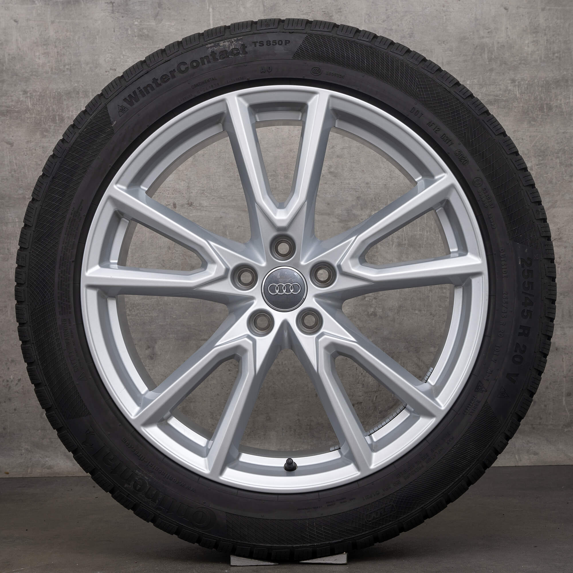 Audi Q5 SQ5 FY winterwielen 20 inch velgen Vox winterbanden 6,5 mm 80A071490C