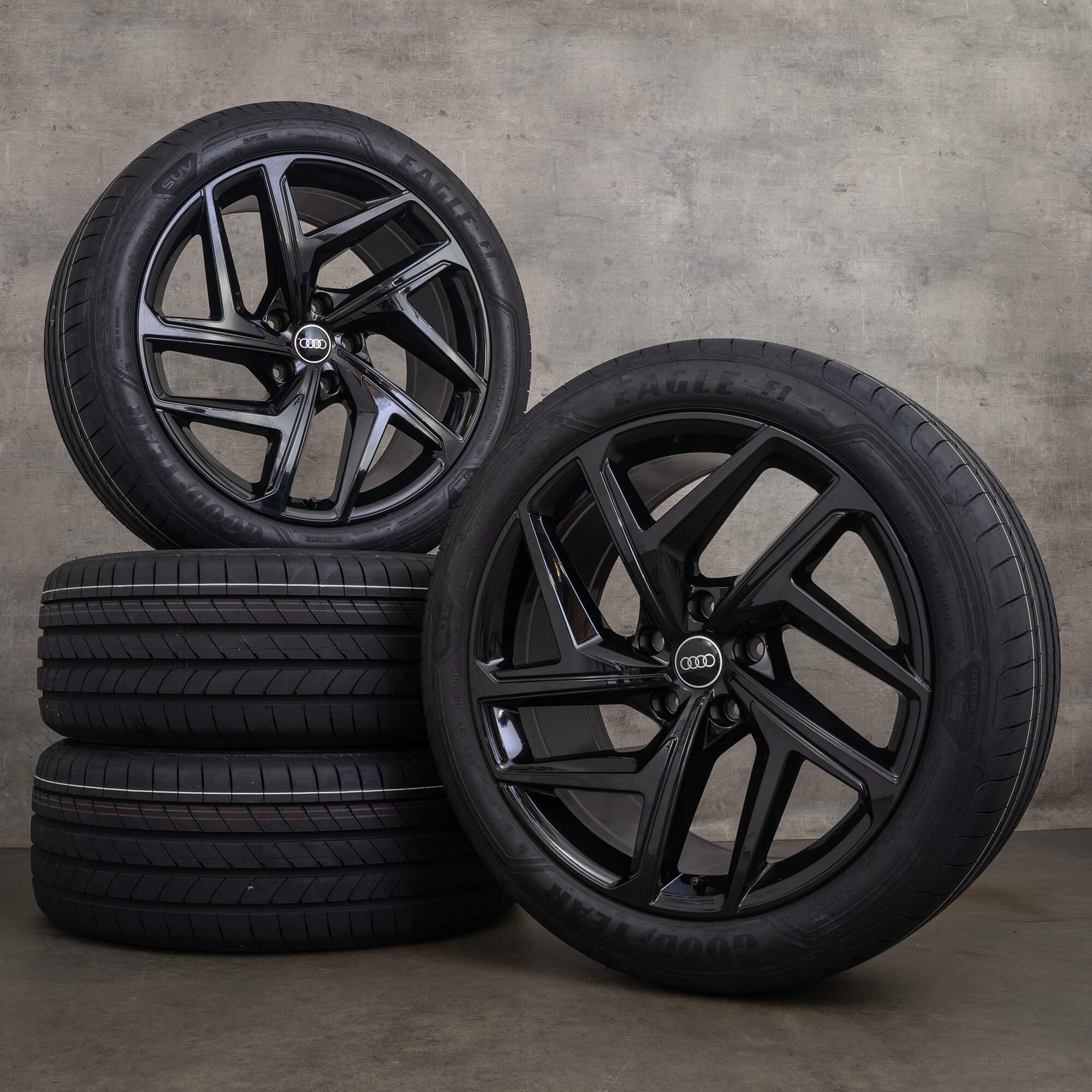OEM Audi Q6 SQ6 e tron GF 21 inch rims summer tires 85H601025R 85H601025S black