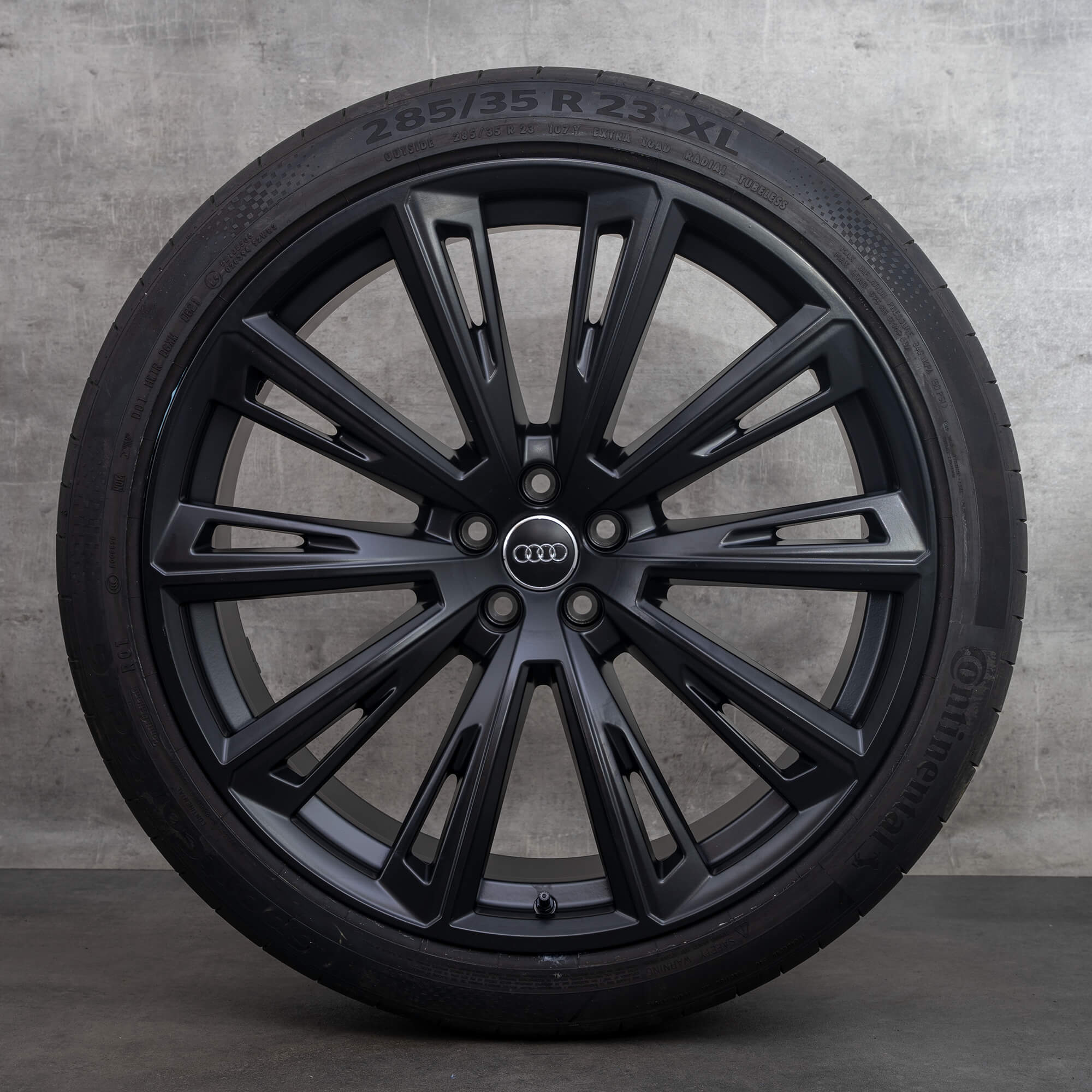 Jante Audi 23 inch Q8 SQ8 4M8 anvelope de vară trapezoidale roți 4M8601025AT