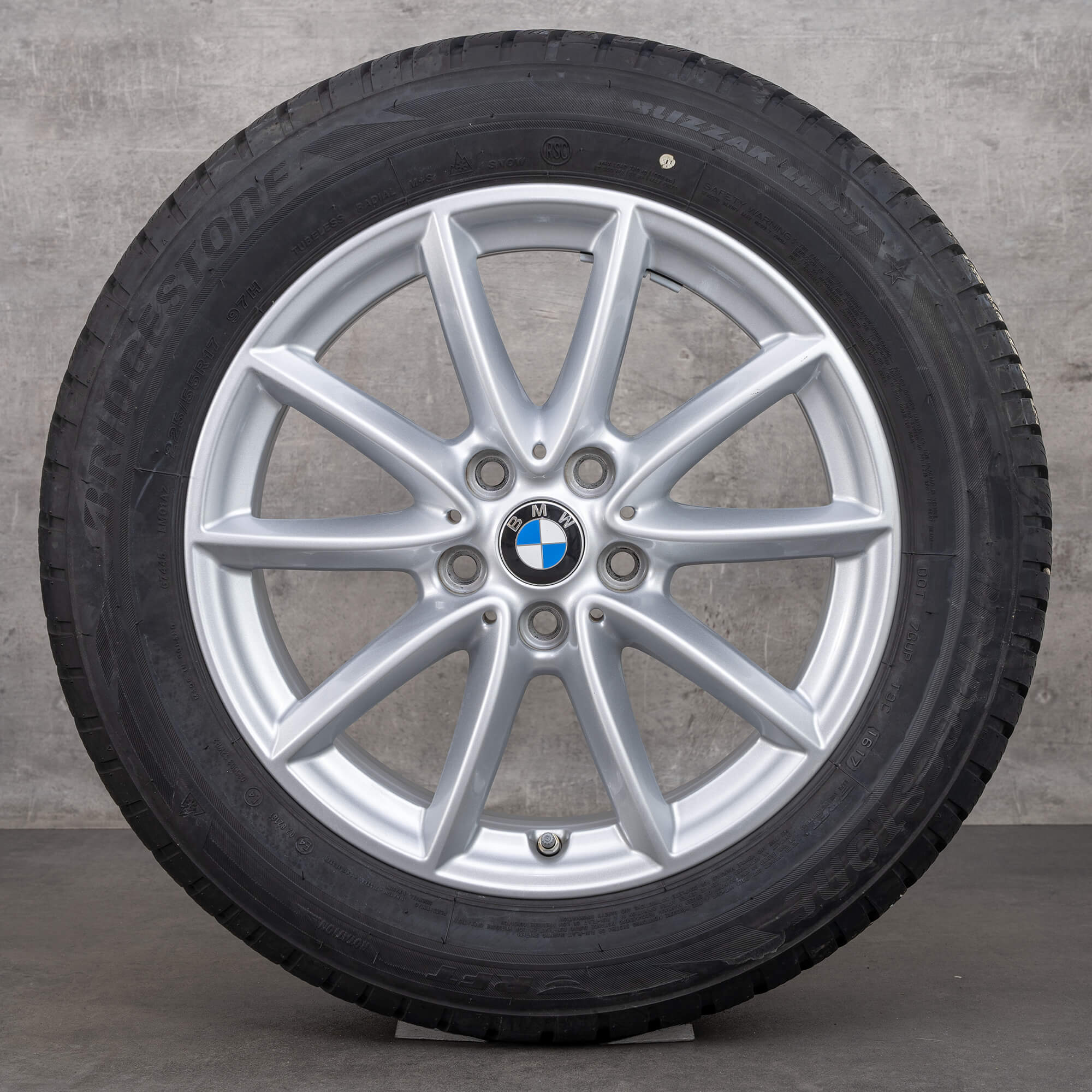 Llantas BMW 17 pulgadas X1 F48 X2 F39 Estilo 560 neumáticos de invierno ruedas