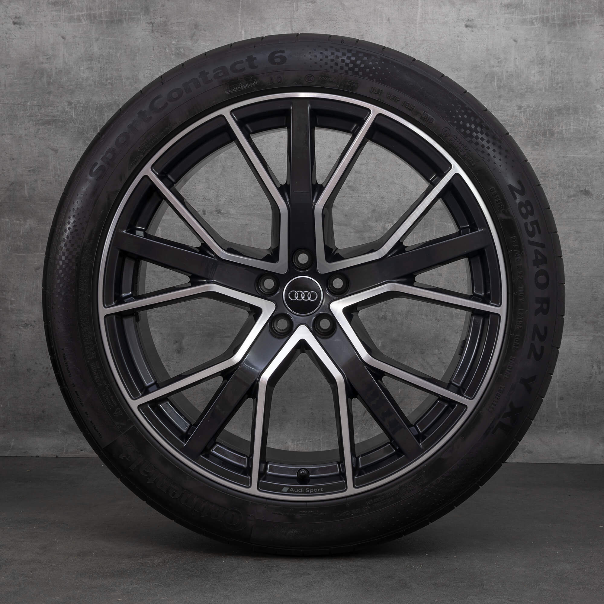 Audi 22 inch rims Q8 SQ8 4M8 alloy summer tires wheels 4M8601025Q