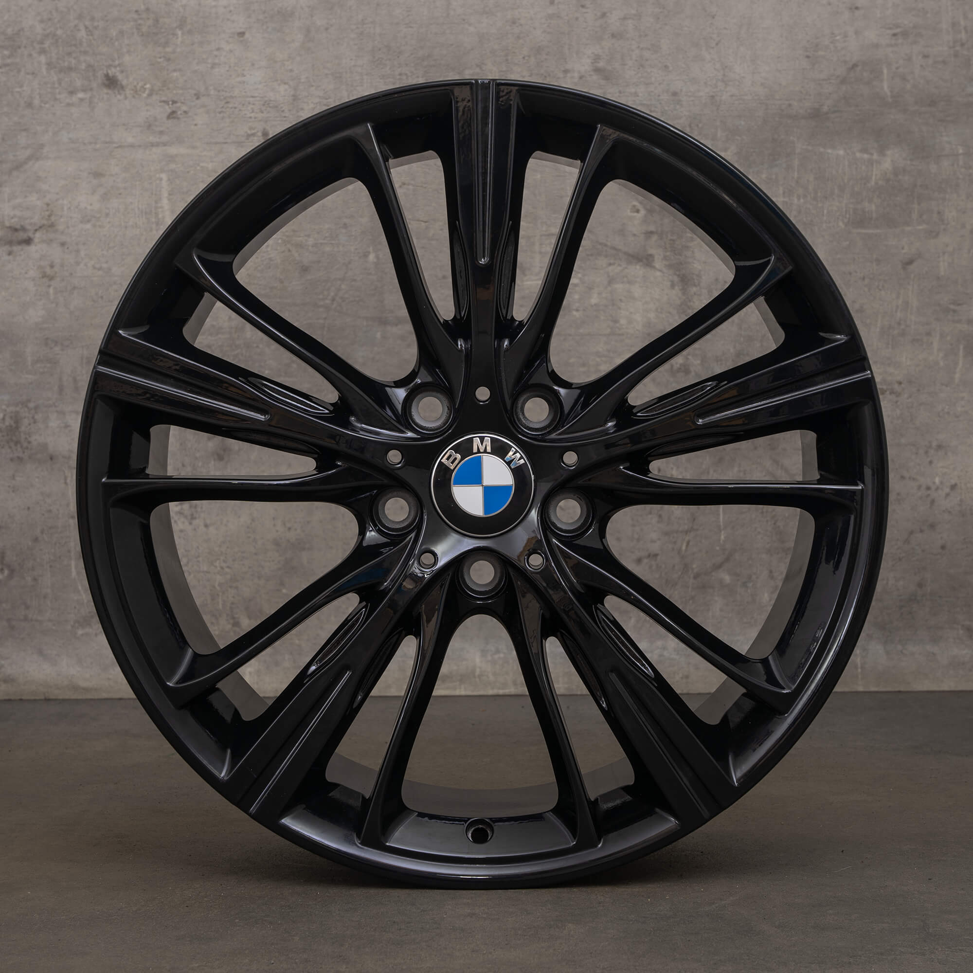 Original BMW Seria 1 F20 F21 2 F22 F23 Jante 19 inch 660 negru 6872156 6872157