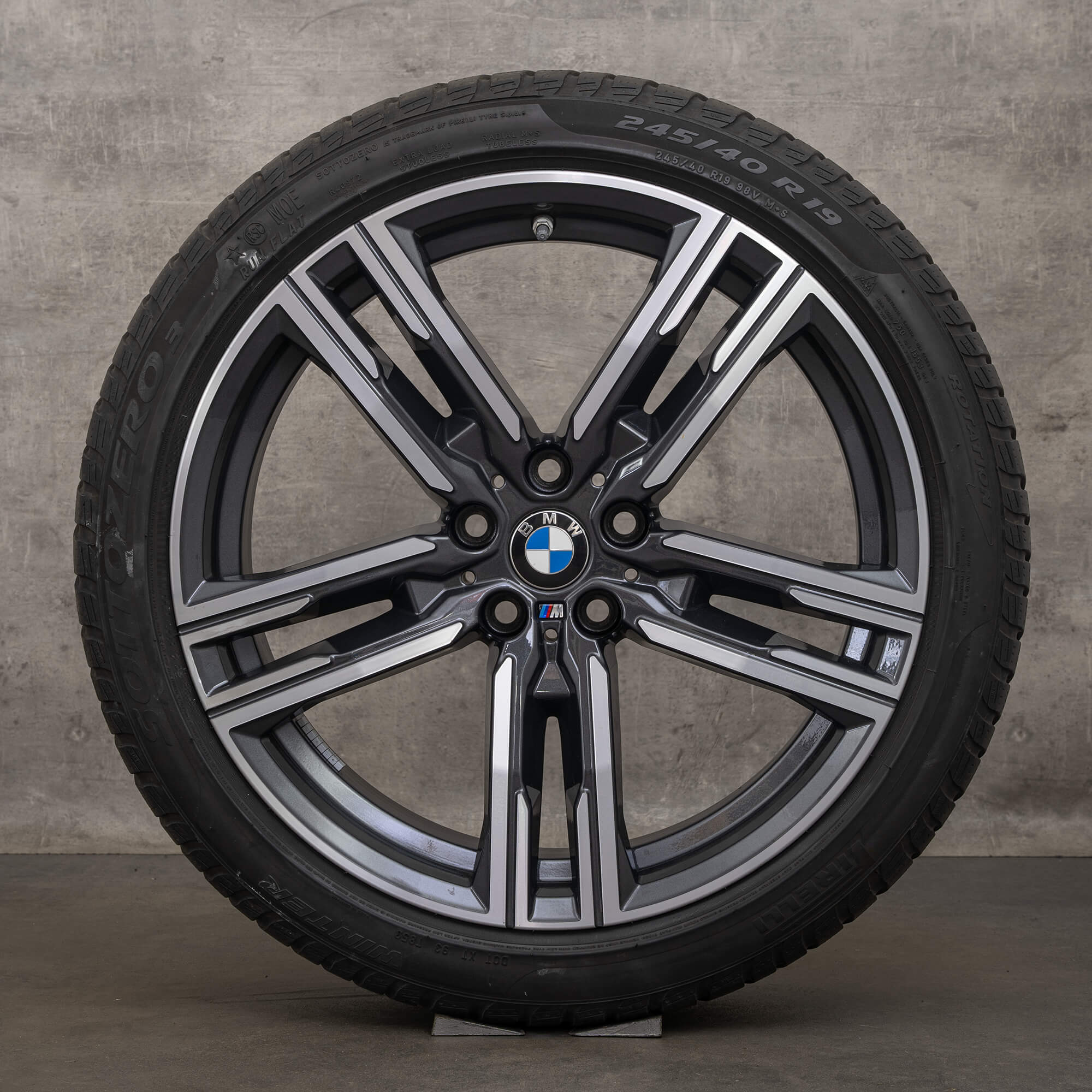 Originální BMW řady 8 G14 G15 G16 19 palcové ráfky zimni pneumatiky styl 727 M 8090019 8090020 orbit grey high-lesk