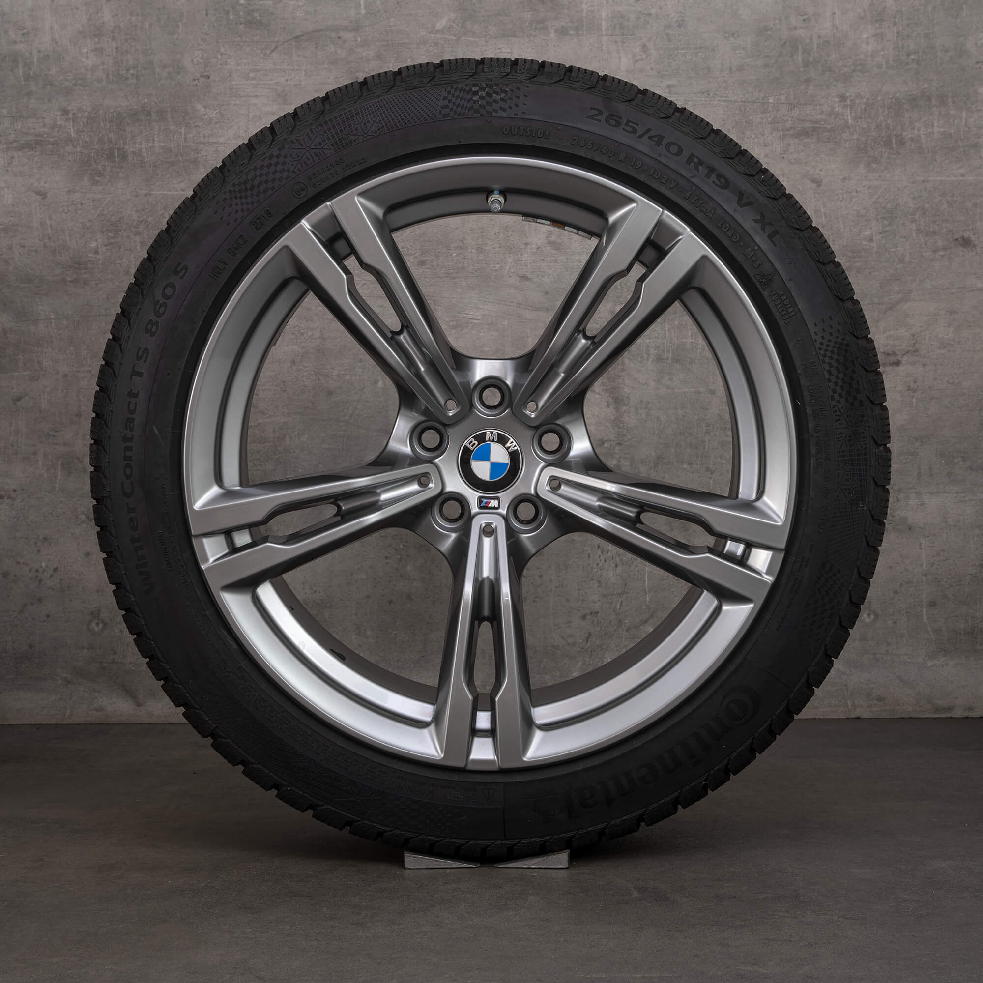 BMW 19 inch M5 F90 OEM winter wheels tires styling 705 M 6.5 - 7.5 mm