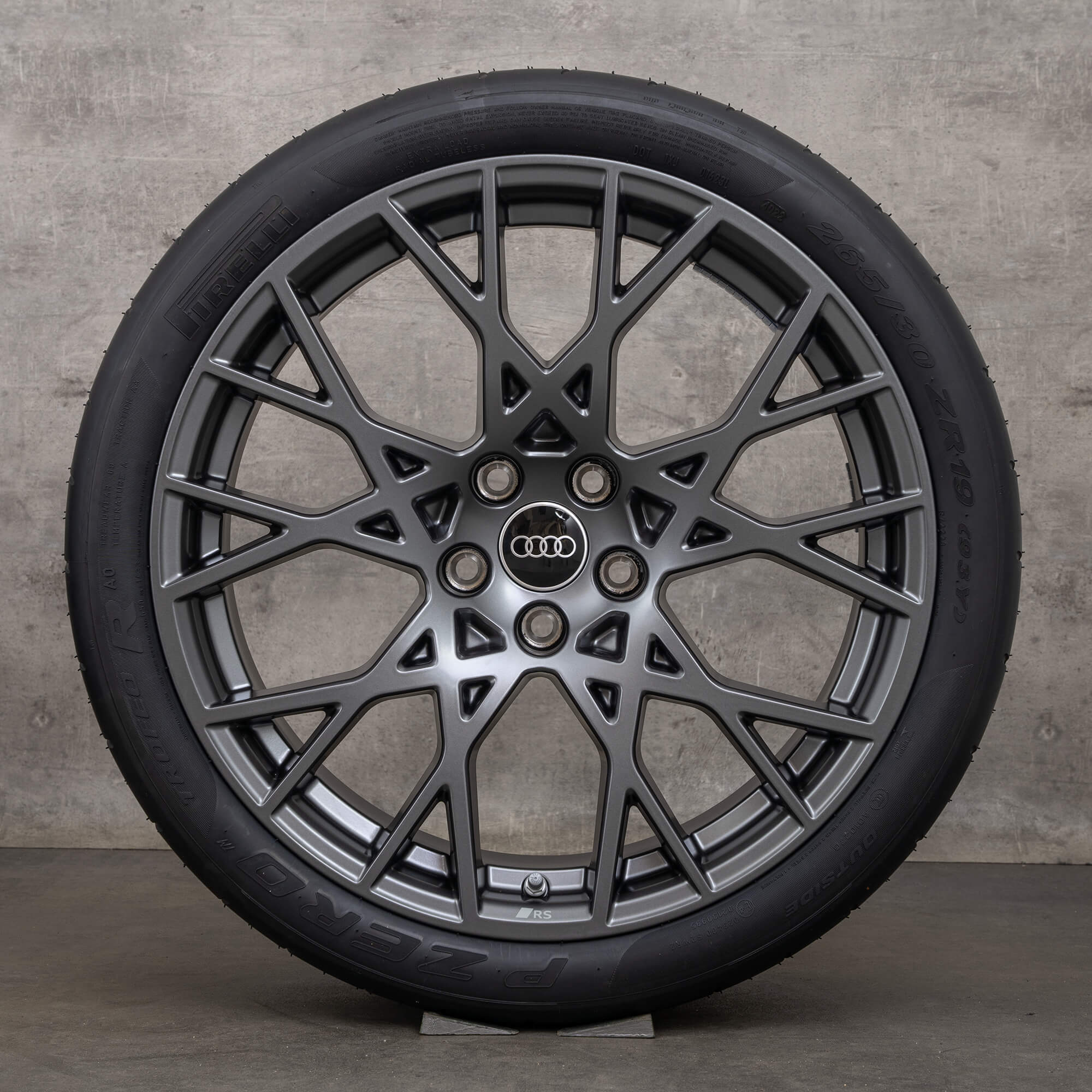 Original Audi RS3 8Y 19 inch winter tires rims 8Y0601025CL grey NEW