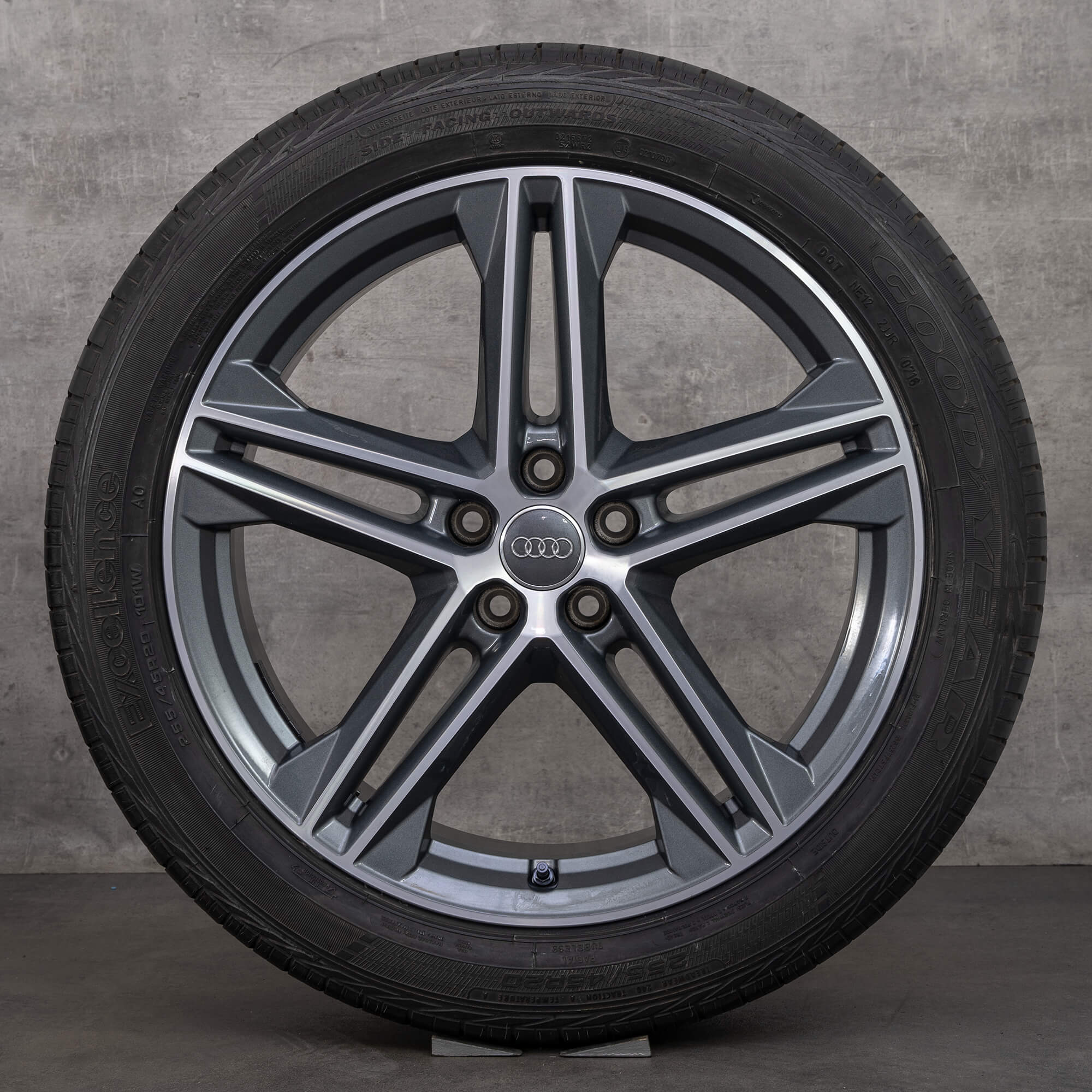 Audi Q5 SQ5 FY summer wheels alloy rims 20 inch tires 80A601025H