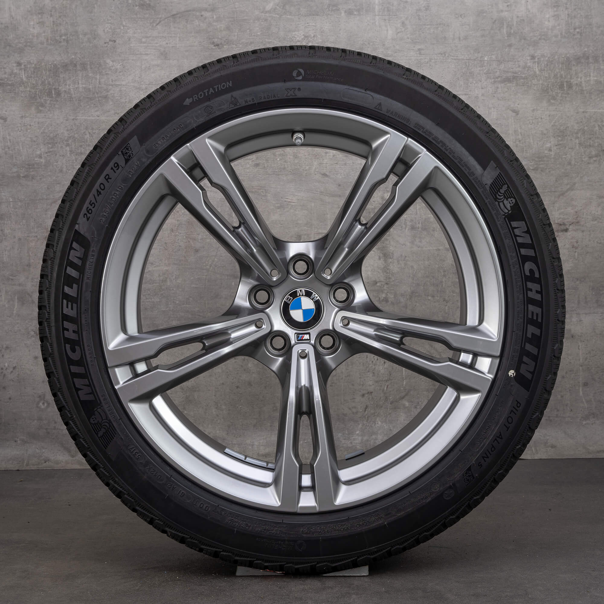 BMW Felgen 19 Zoll M5 F90 Winterkompletträder Styling 705 M 7857075 7857076 6 mm