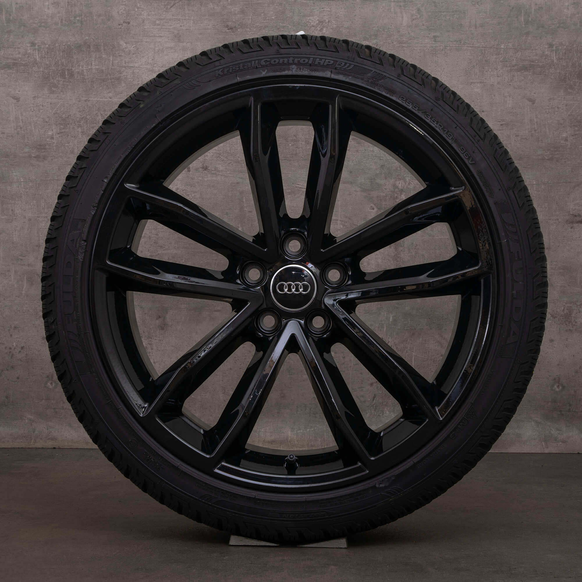 OEM Audi A5 S5 rims 19 inch F5 B9 8W winter tires 8W0601025DF Cavo black high gloss wheels