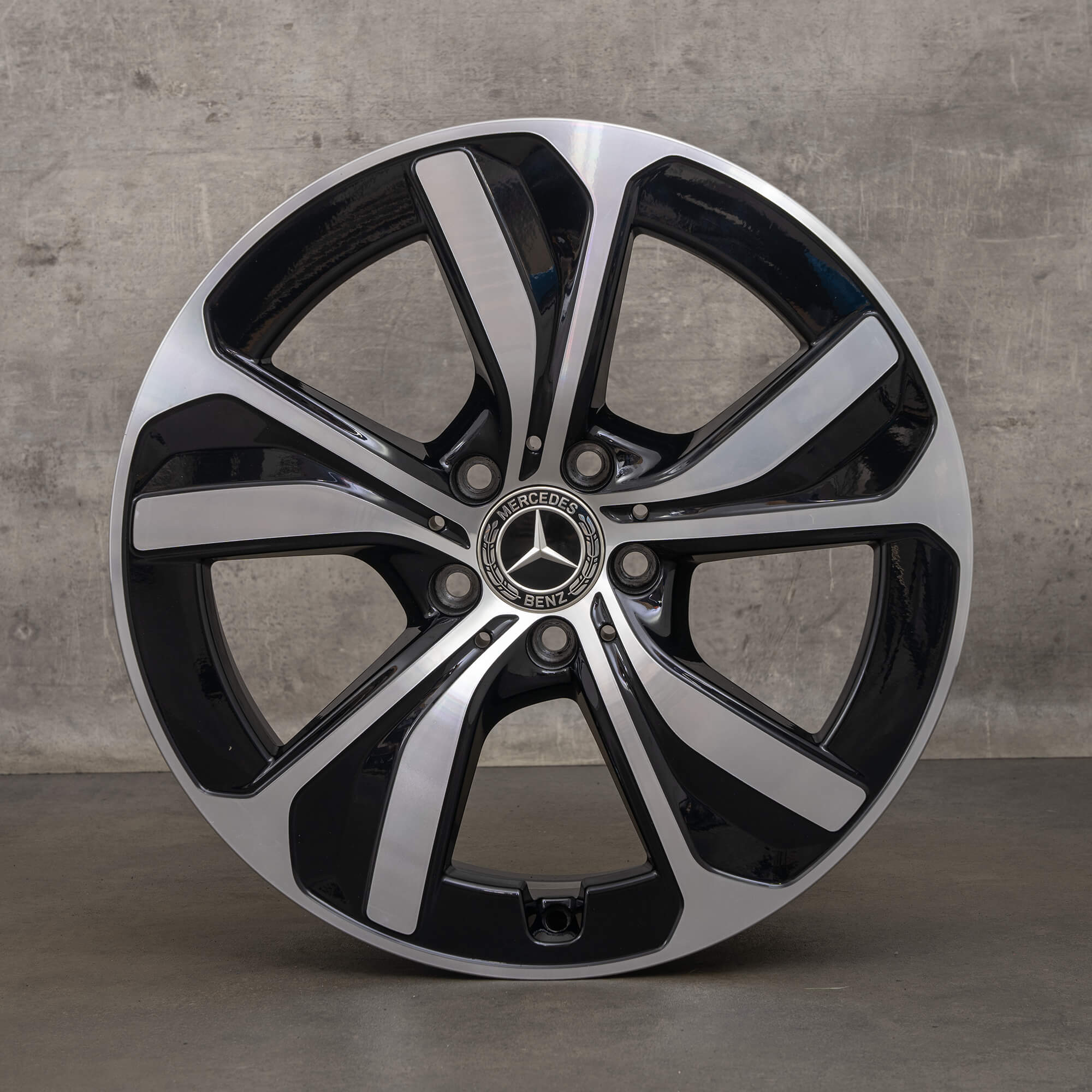 Originele AMG Mercedes CLE C236 18 inch velgen A2364011600 zwart NIEUW