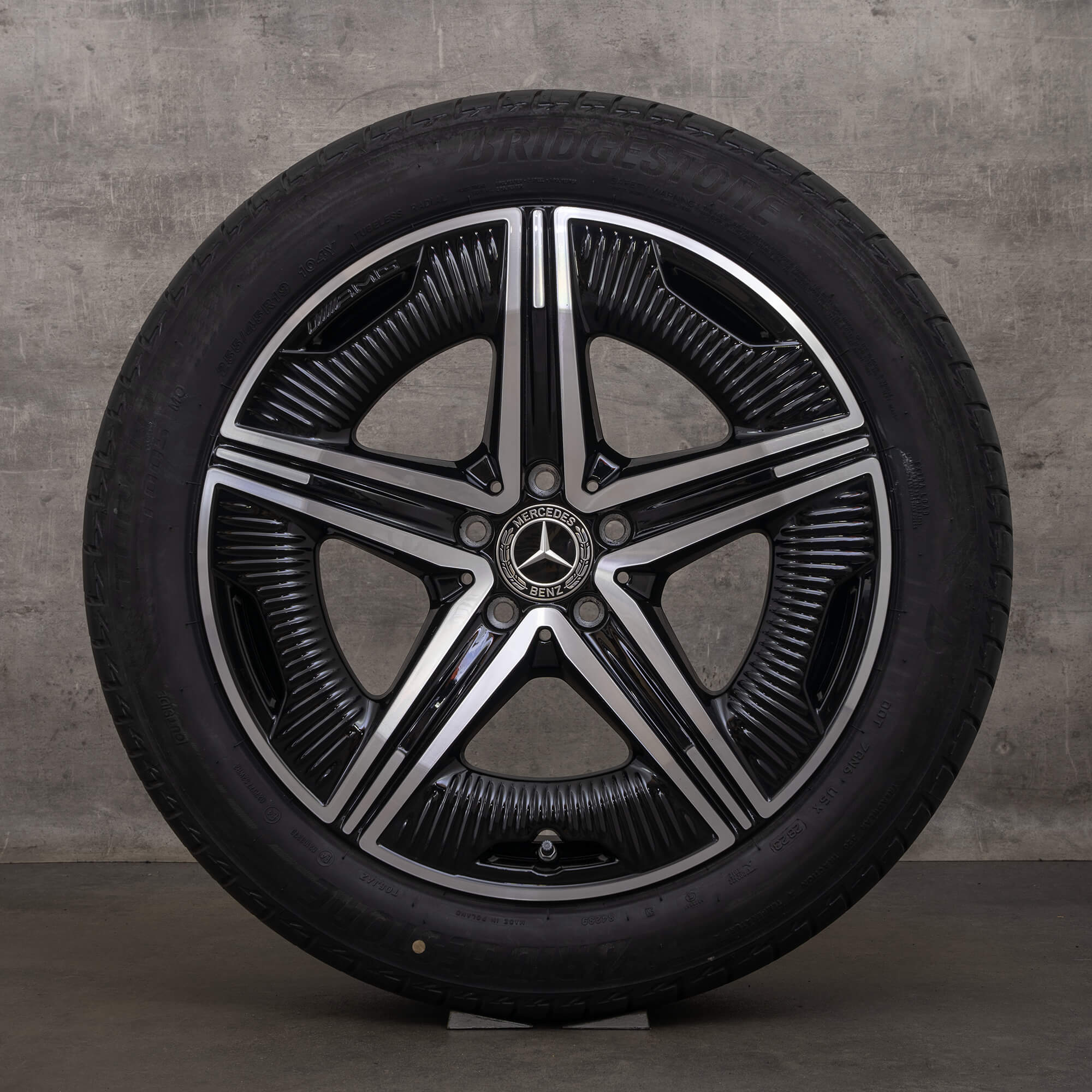 Originele Mercedes Benz EQE AMG velgen 19 inch V295 zomervelgen A2954012200 zwart hoogglans