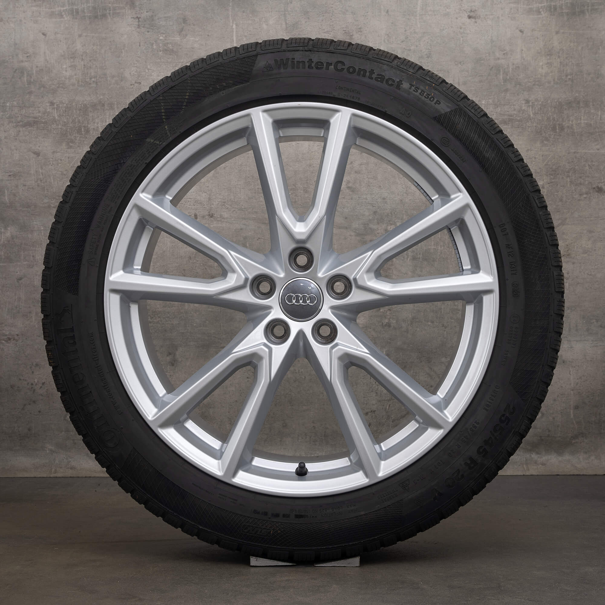 Jante originale Audi Q5 SQ5 FY 20 inch Anvelope de iarnă Vox 80A071490C roți argintiu