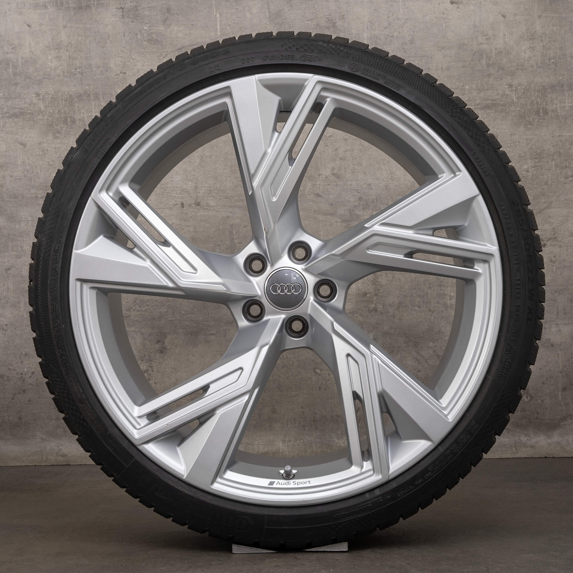 Original Audi RS6 RS7 4K C8 22 inch summer tires 4K0601025R rims silver