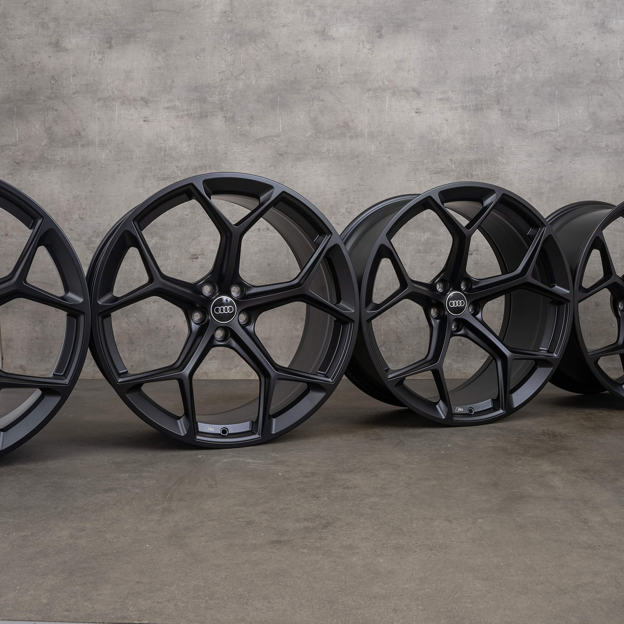 Audi RS6 RS7 4K C8 22 inch rims black matt 4K0601025BM honeycomb design NEW