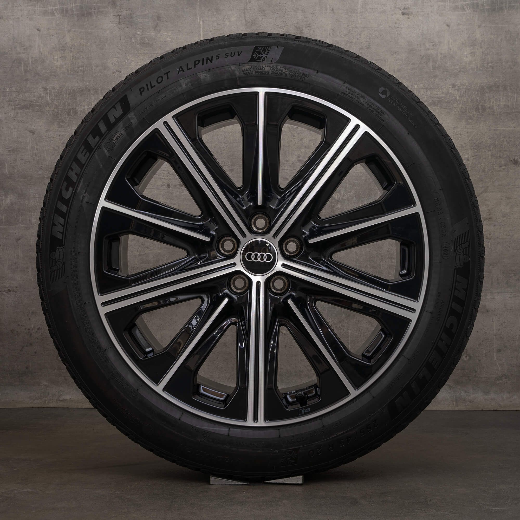 Originele Audi Q4 e tron winterwielen 20 inch F4 velgen 89A601025K 89A601025AB zwart hoogglans