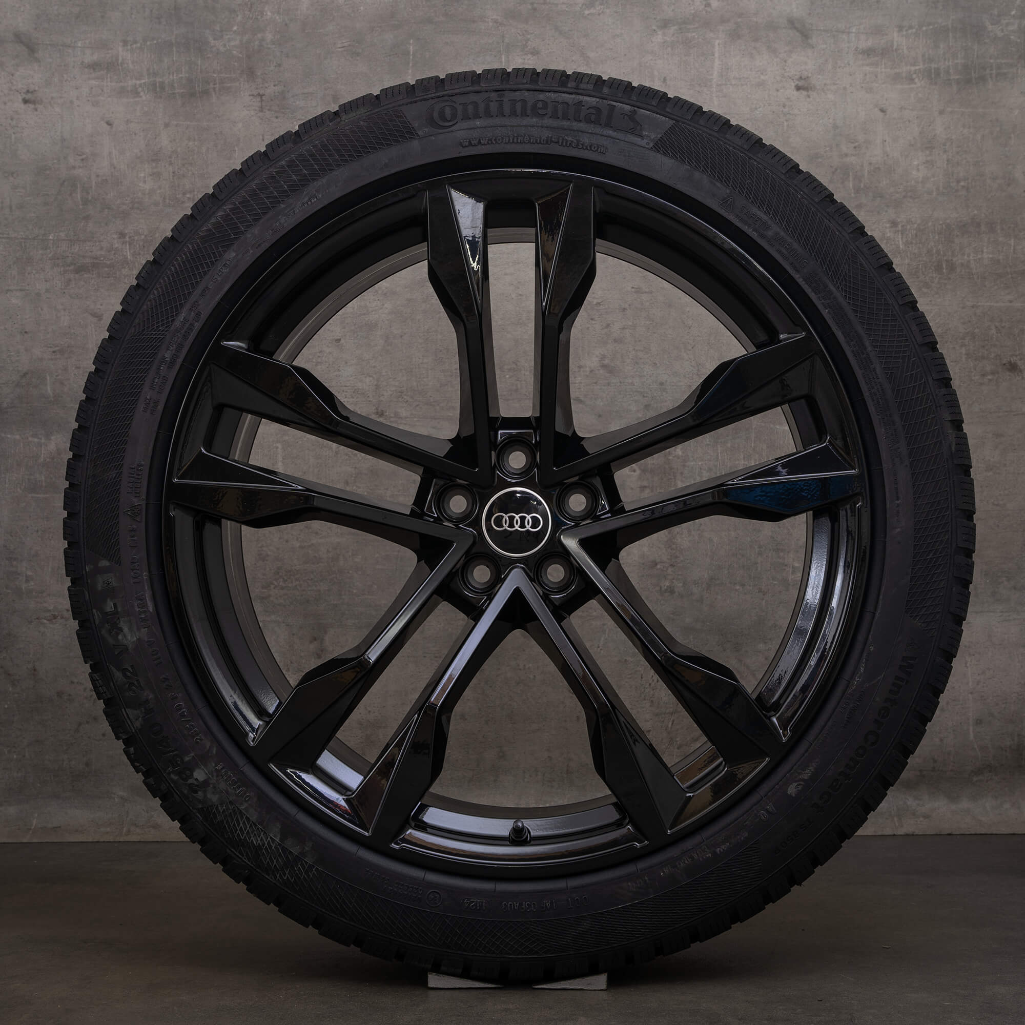 OEM Audi Q8 SQ8 rims 22 inch 4M8 winter OEM wheels 4M8601025J black tires