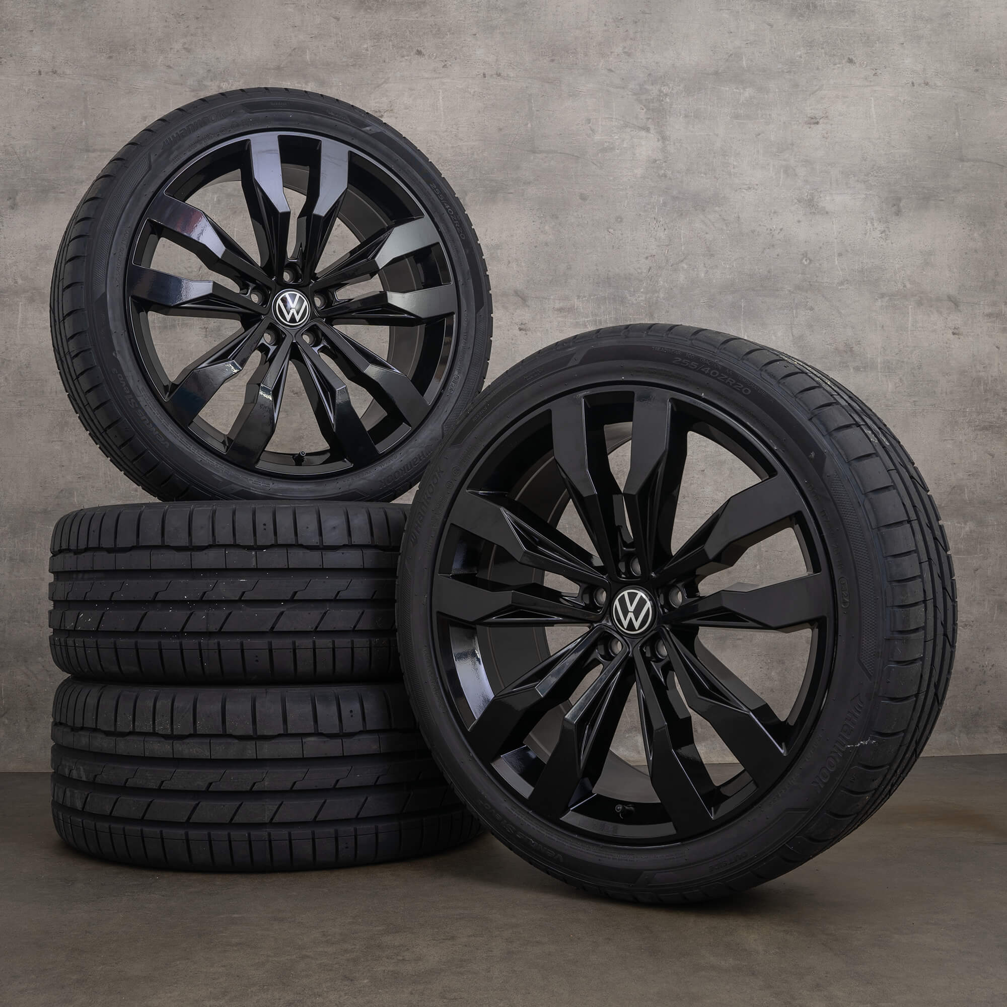 VW Tiguan 2 II 5NA 5N summer wheels 20 inch rims tires Suzuka 5NA601025G painted black