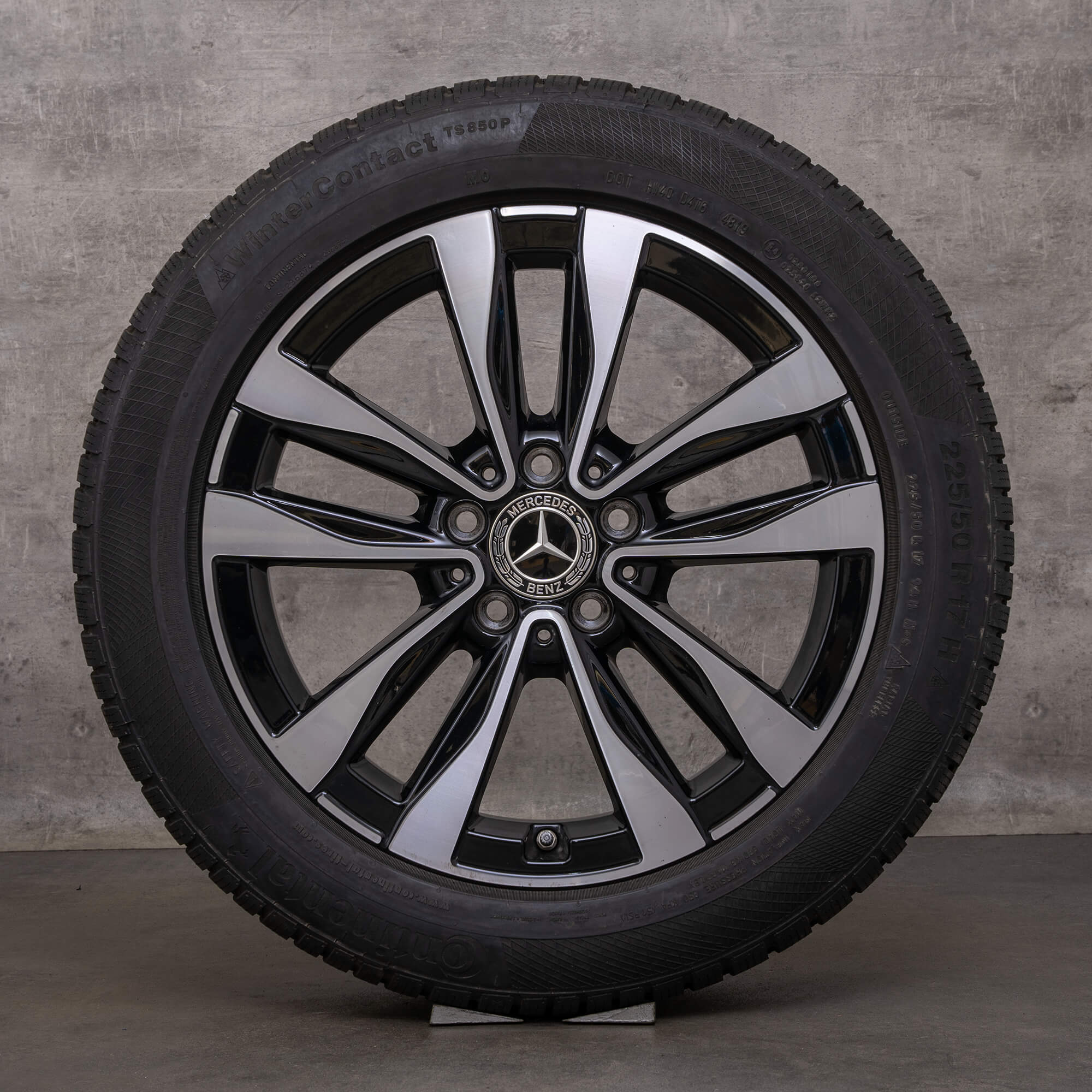 Originele Mercedes C-Klasse winterwielen 17 inch W206 S206 velgen A2064016000 zwart gepolijst