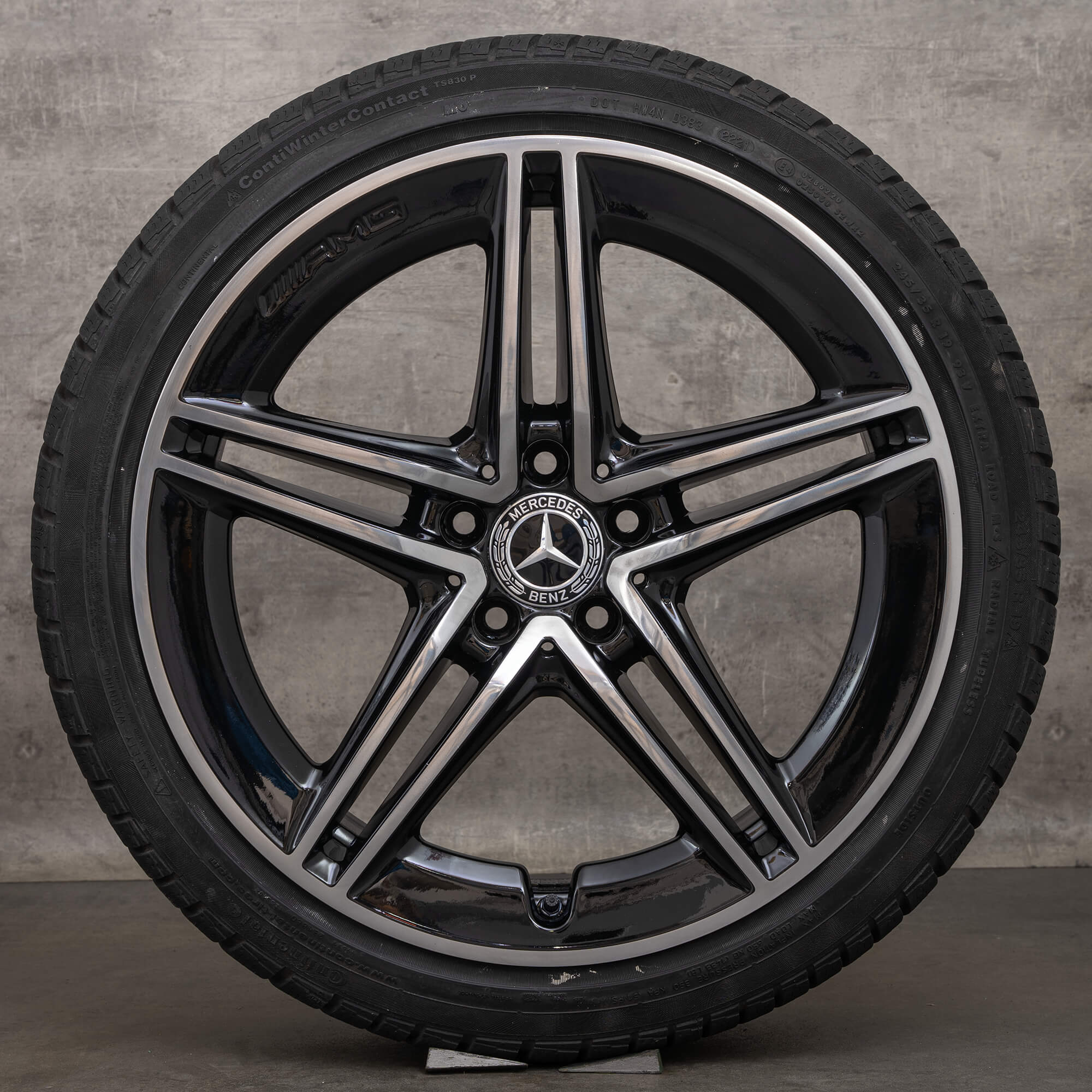 AMG Mercedes Benz A-Klasse W177 A45 winterwielen 19 inch velgen winterbanden