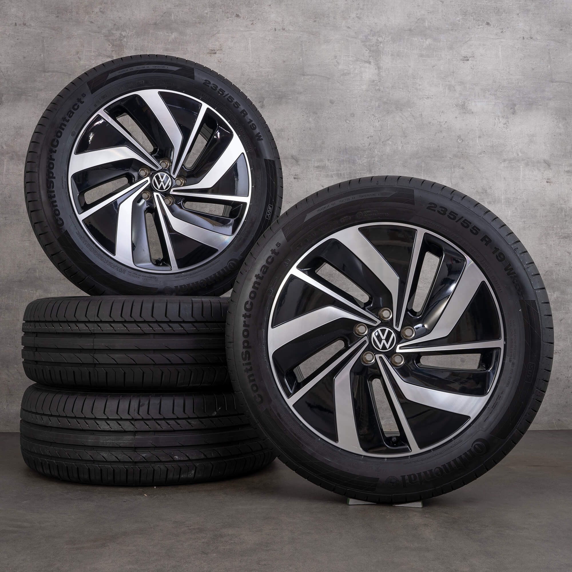 Rodas de verão VW Viloran pneus 19 polegadas aros 30D601025