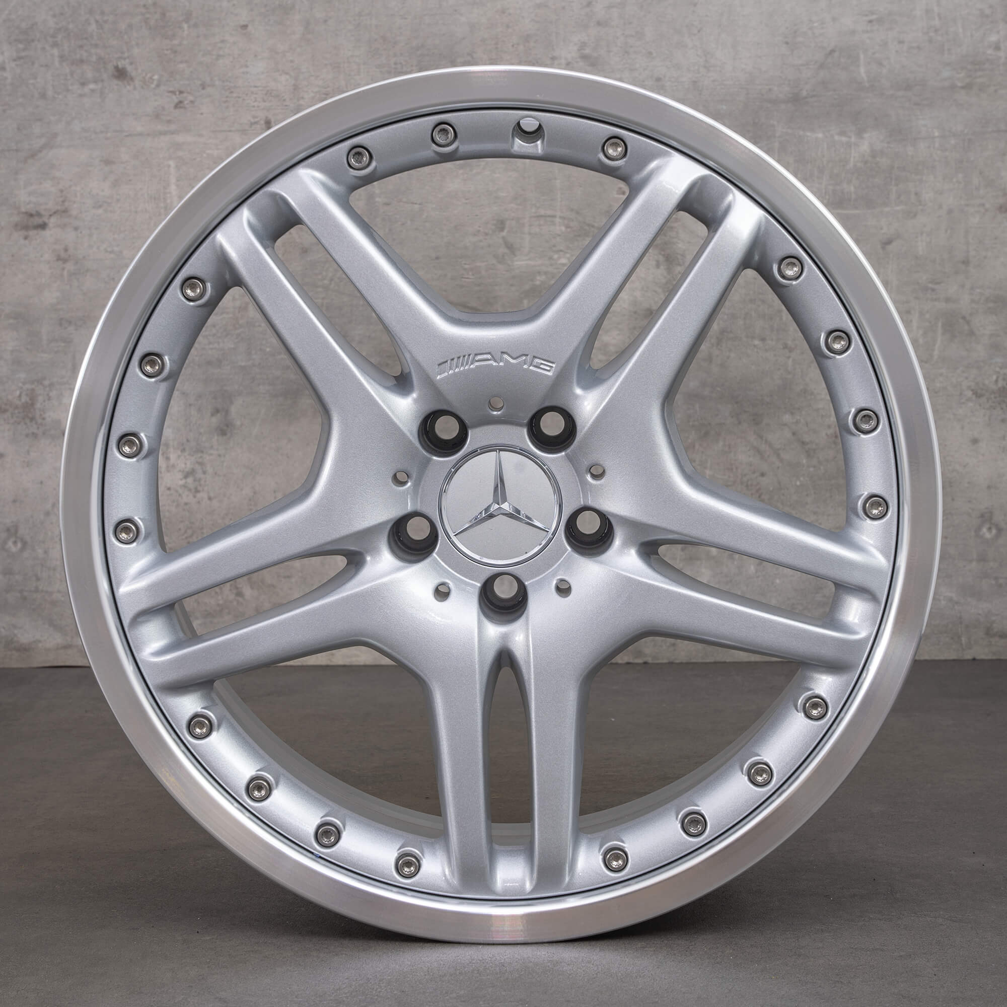 Jante Mercedes Benz 19 inch aluminiu CLS W219 A23040000102 NOU