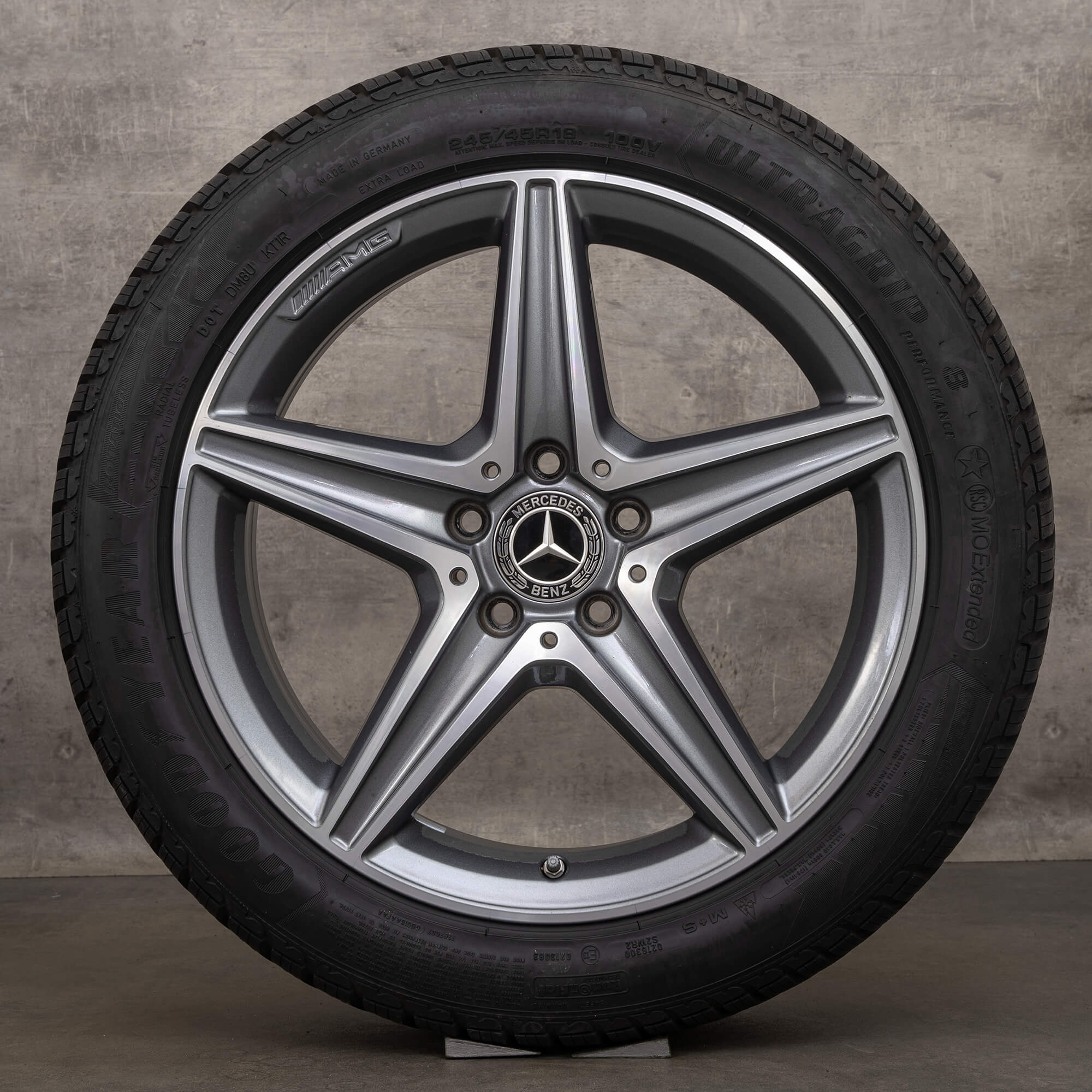 Originele AMG Mercedes W213 S213 C238 18 inch winterbanden velgen A2134011800