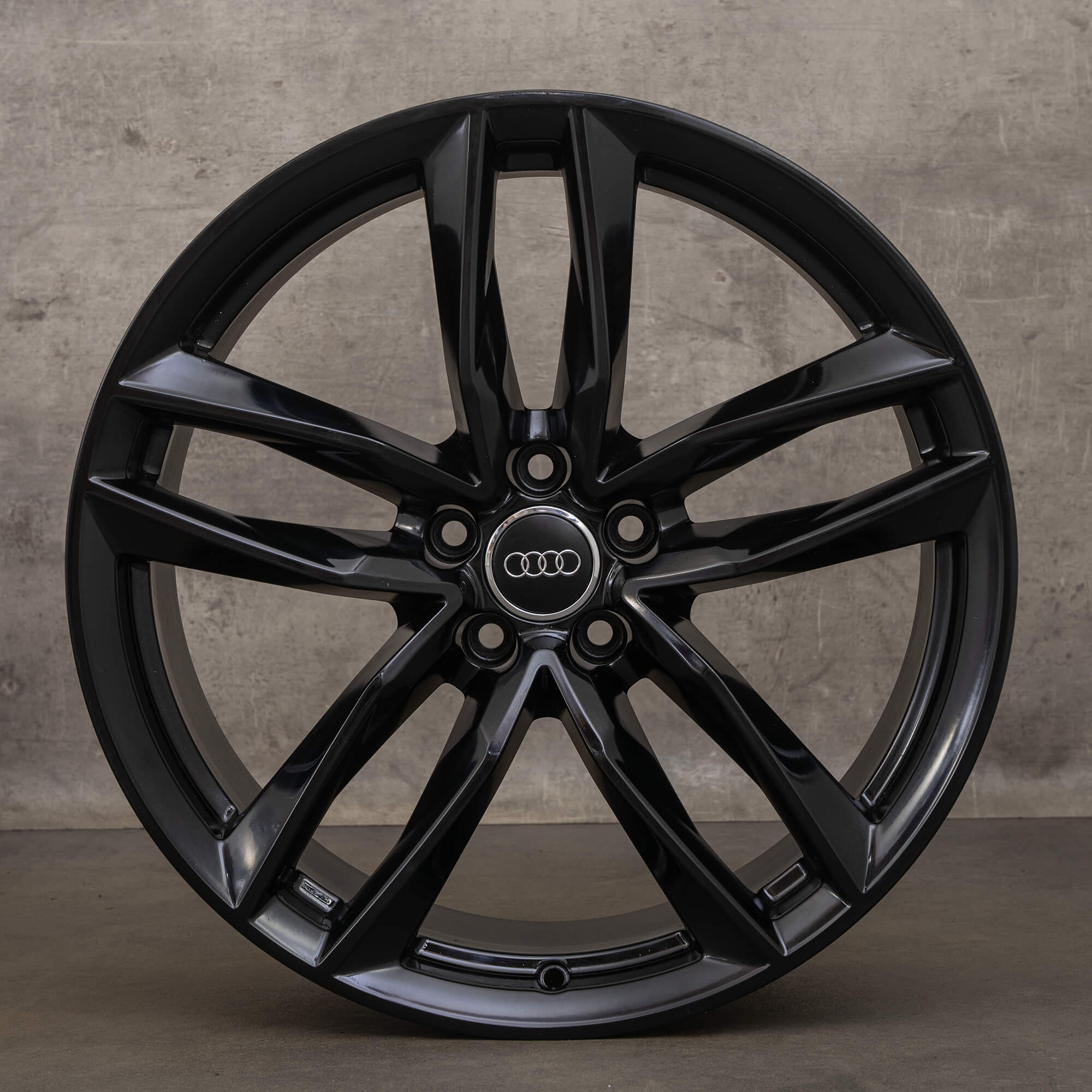 Originele Audi A5 S5 8T 8F 20 inch velgen 8T0601025DF zwart