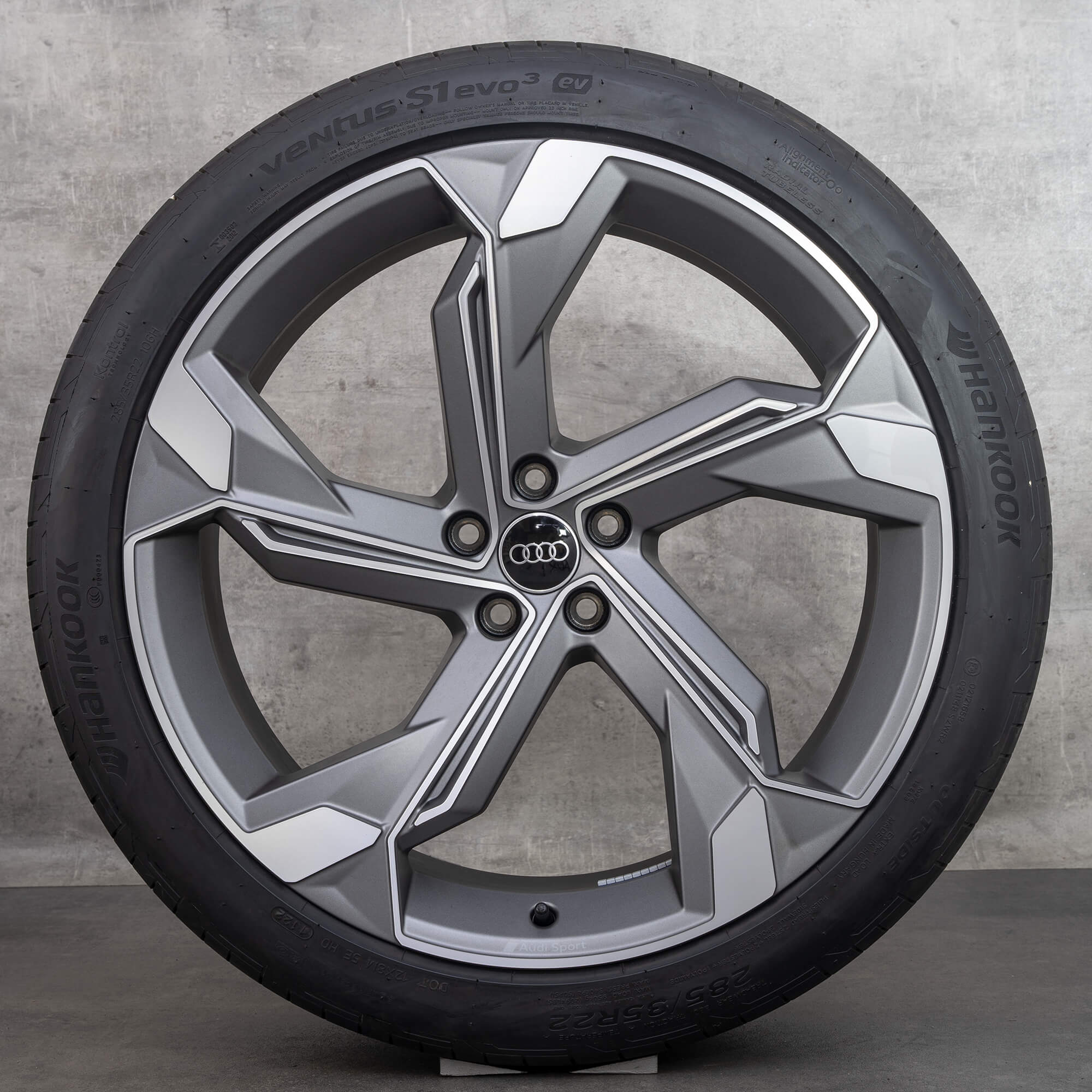 Audi 22 inch rims SQ8 e-tron S GE summer tires wheels 4KE601025D