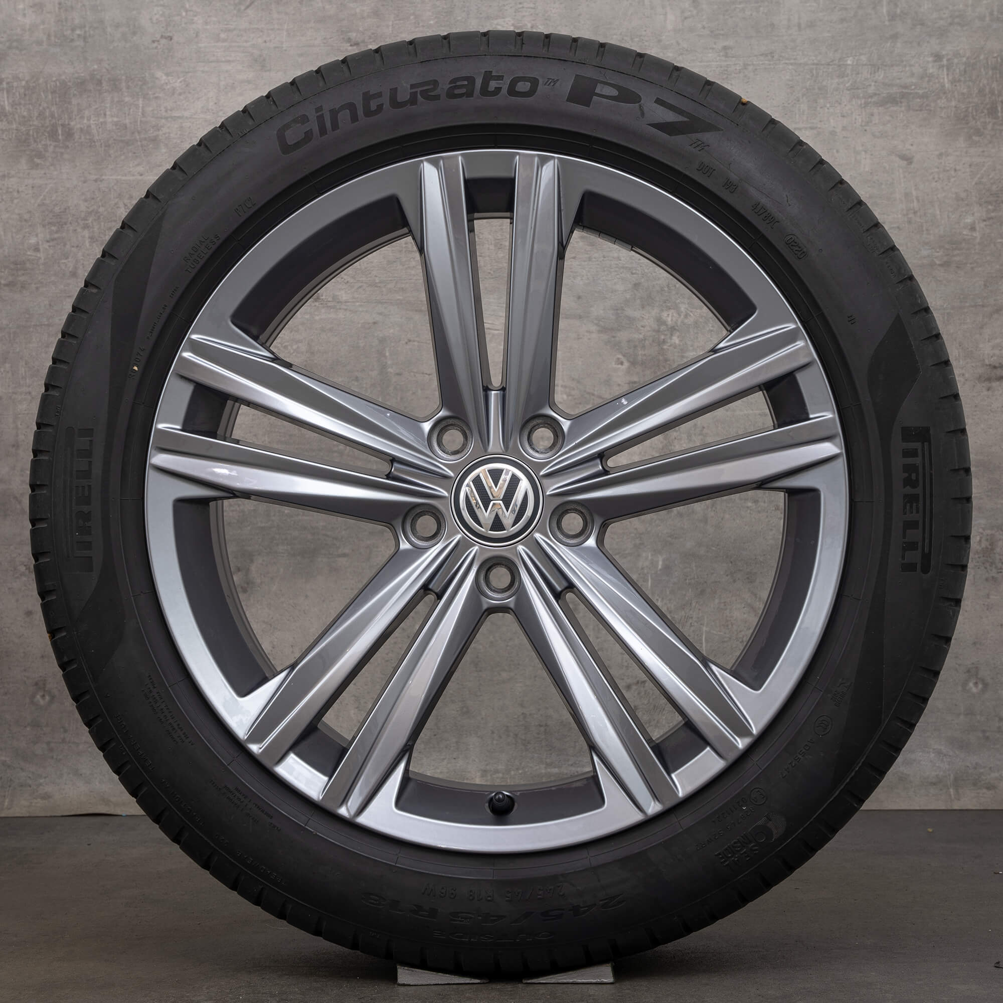 VW Arteon Passat Alltrack 3G summer wheels 18 inch rims Sebring tires