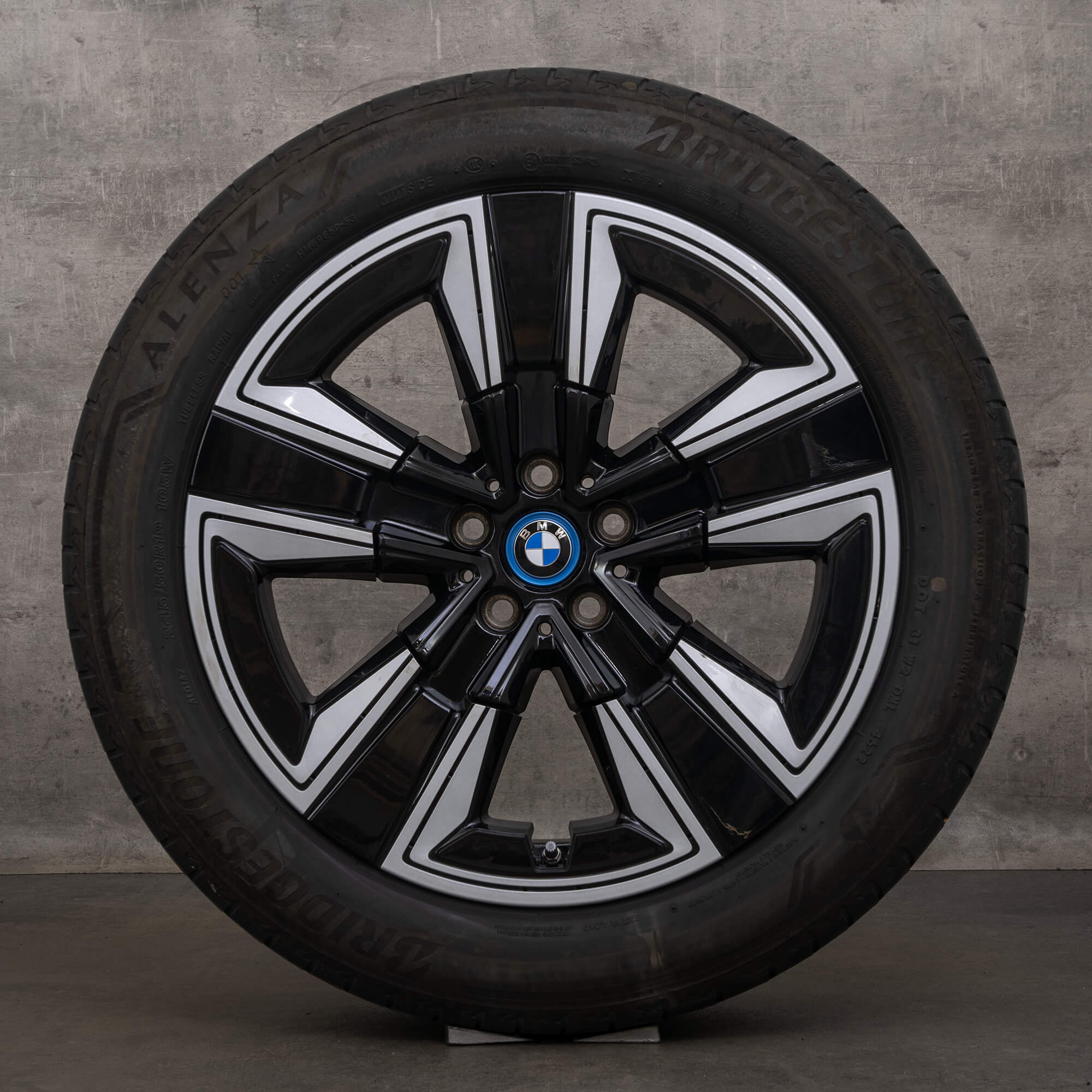 Originele BMW iX3 velgen 19 inch G08 zomerwielen 6895627 842 gitzwarte zomerbanden