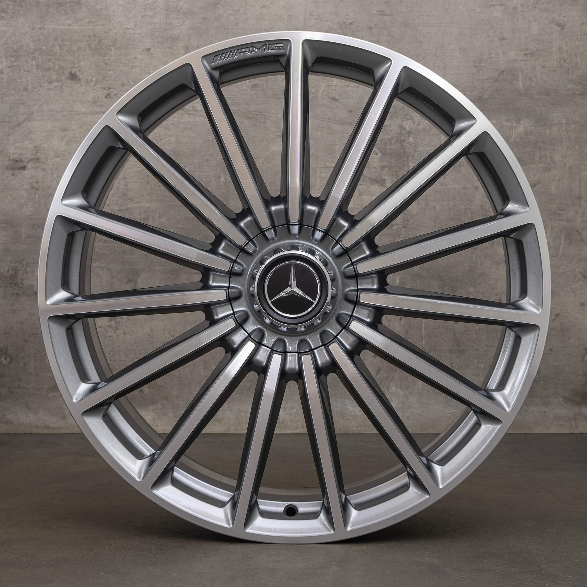 OEM AMG Mercedes Benz GLA35 45 X247 H247 21 inch rims A2474012200 himalaya grey high gloss NEW