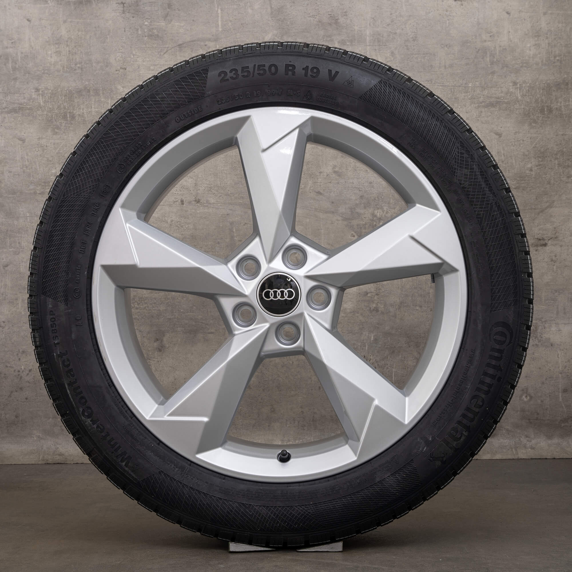 OEM Audi Q3 F3 19 inch winter tyres rims 83A601025N Dynamic silver NEW