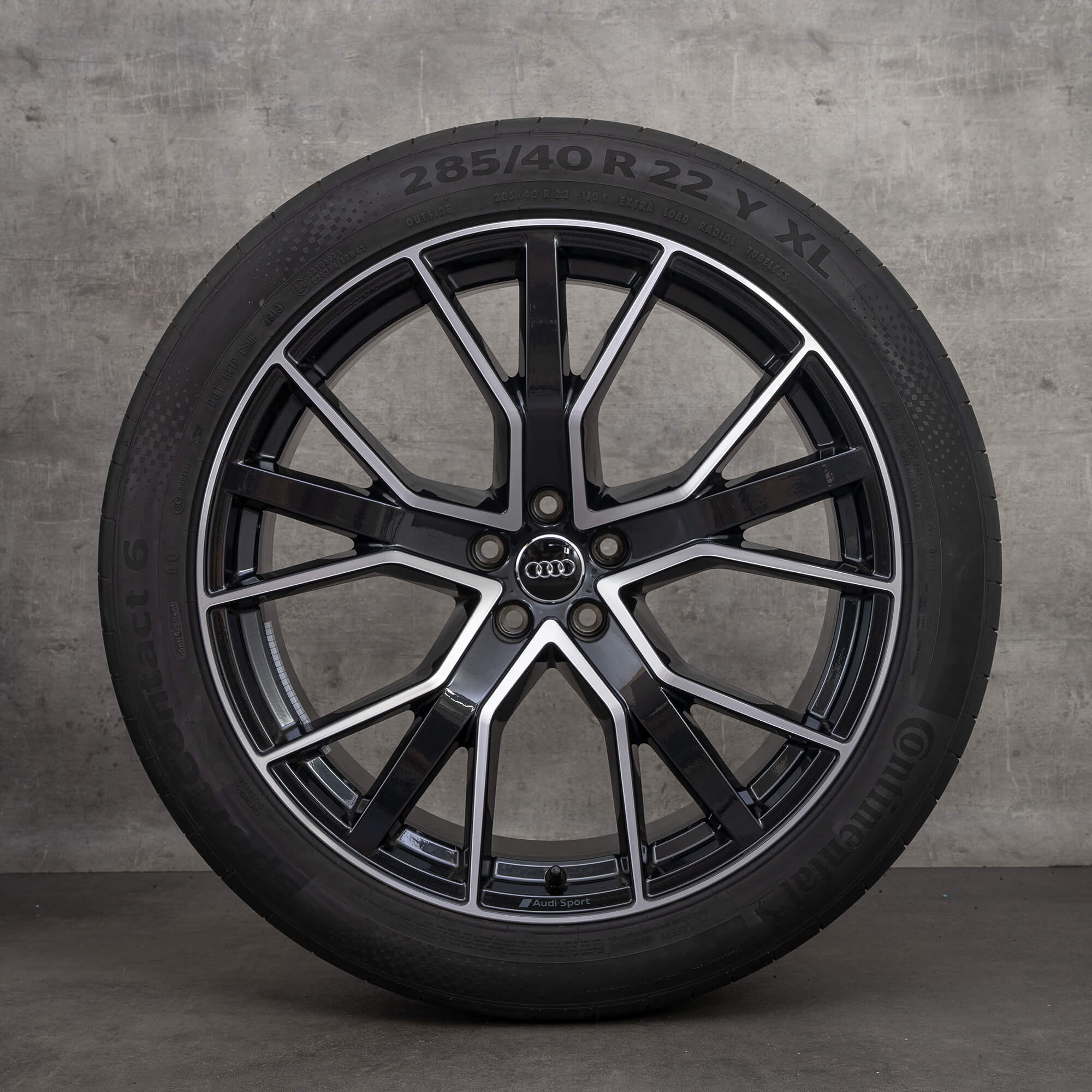 Audi 22 inch velgen Q8 SQ8 4M8 S line zomerbanden zomervelgen 4M8601025Q