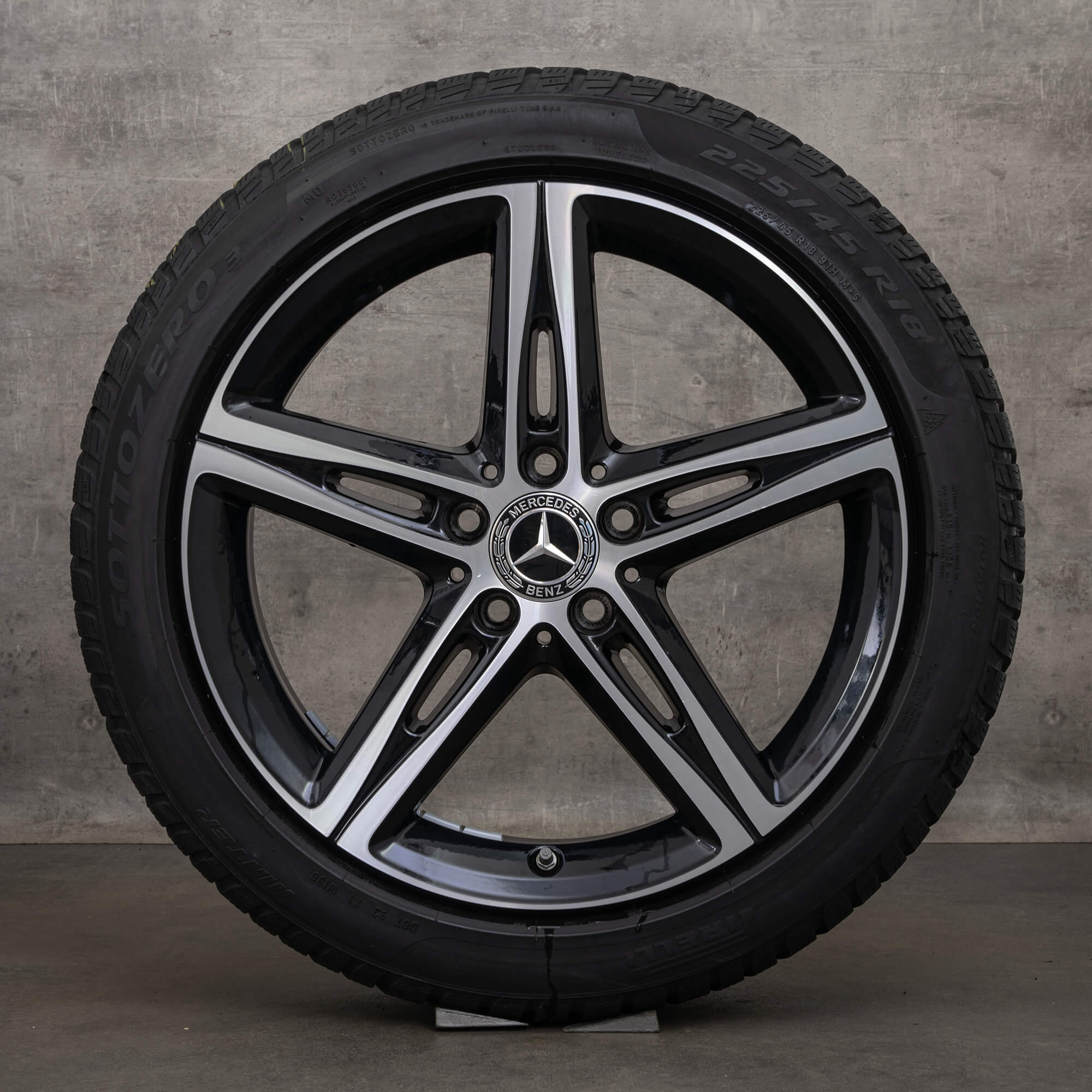 Jante de iarnă originale Mercedes Benz AB Class CLA AMG 18 inch W177 V177 W247 W118