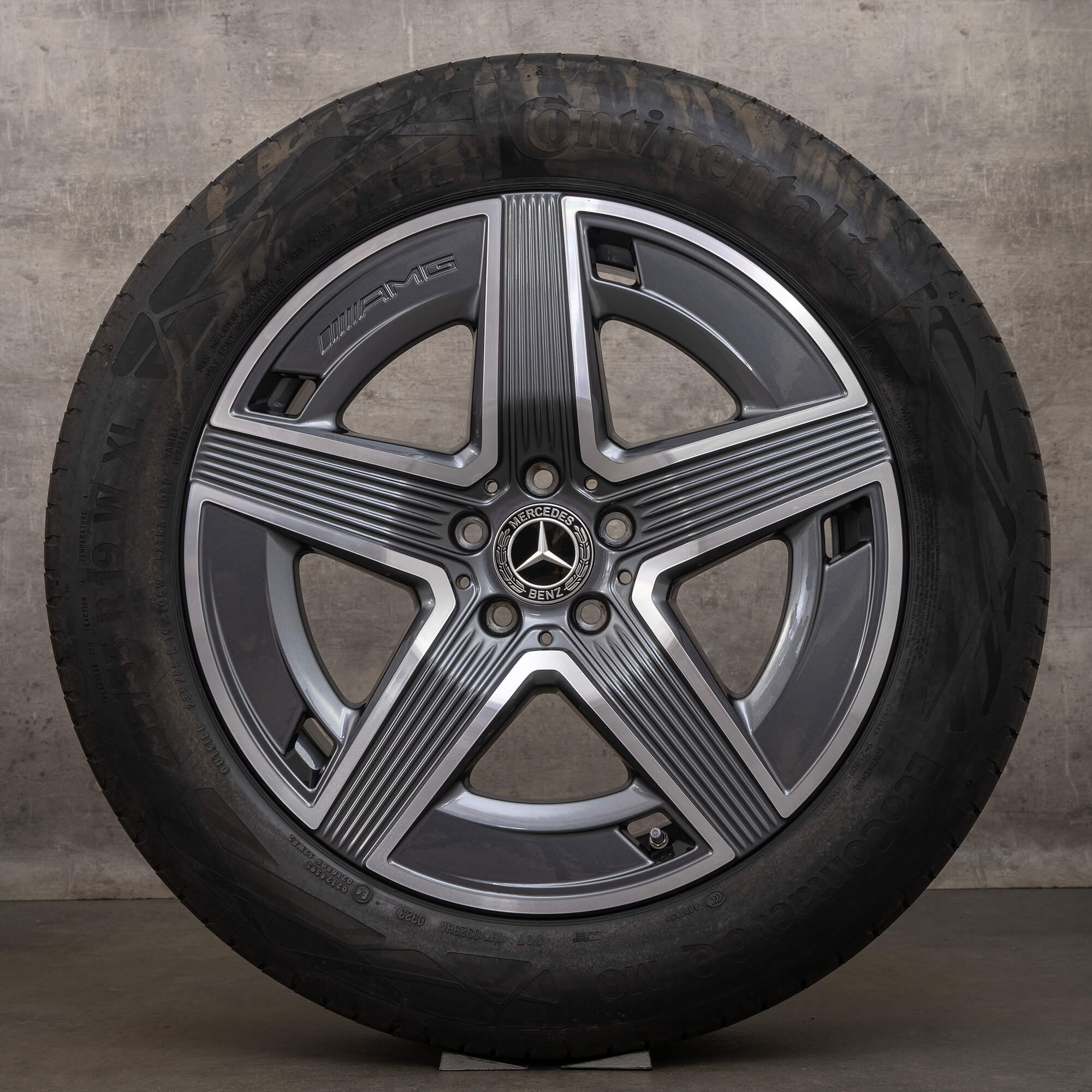 OEM AMG Mercedes GLC X254 C254 19 inch summer tires rims A2544010400