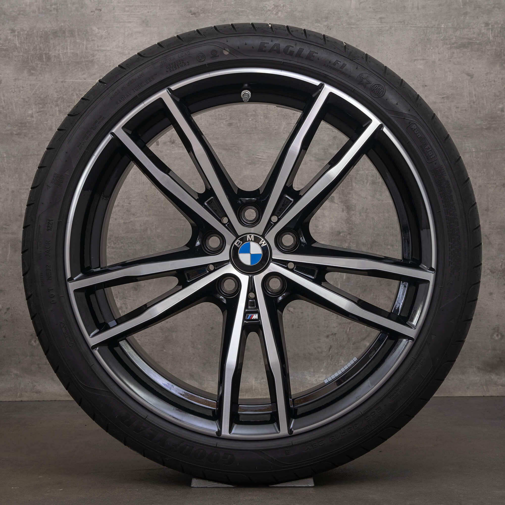 OEM BMW 2 Series G42 3 G20 G21 4 G22 G23 19 inch rims summer tires 8090094 8090095 black