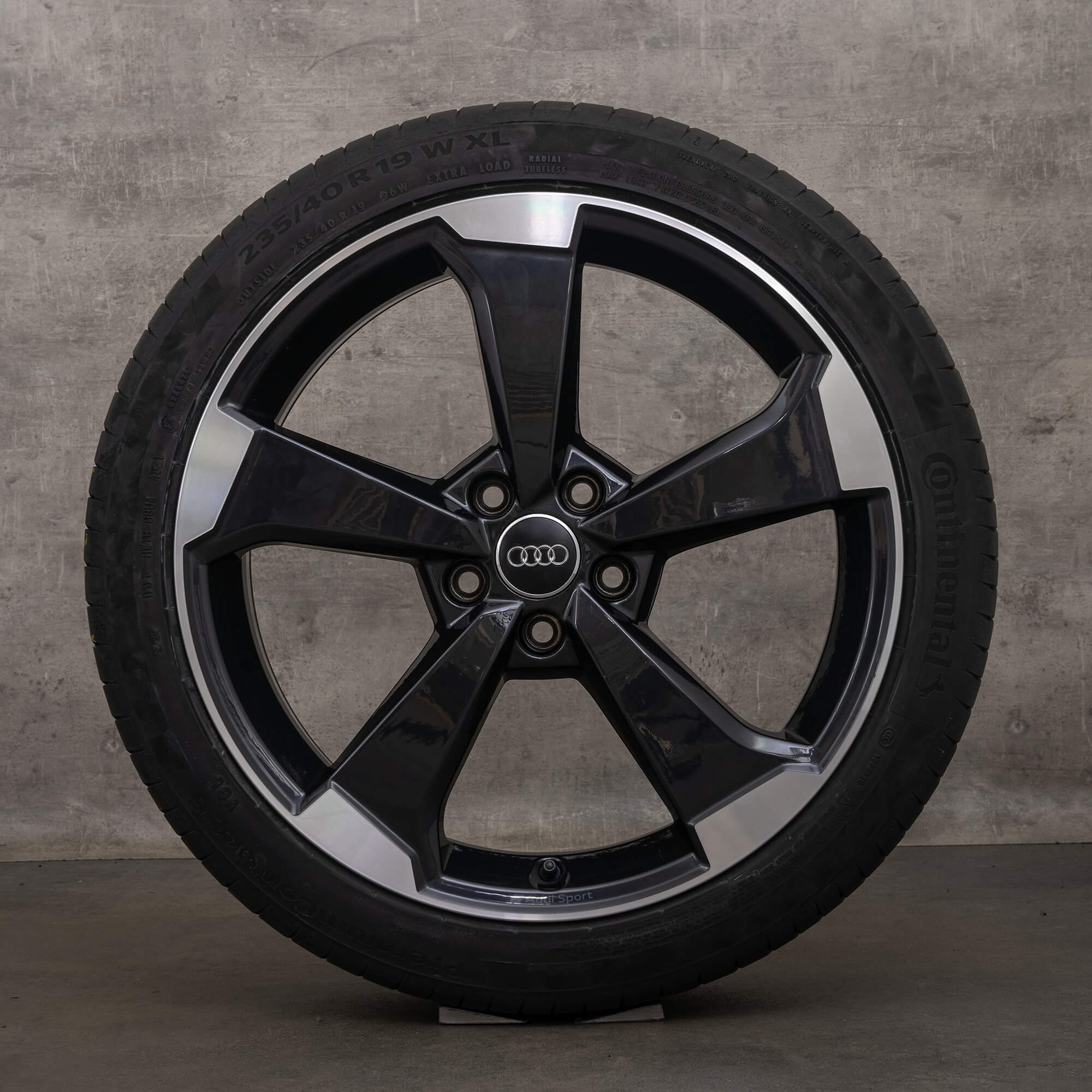 Jantes originais Audi Q2 SQ2 19 polegadas GA rodas de verão 81A601025M rotor preto alto brilho