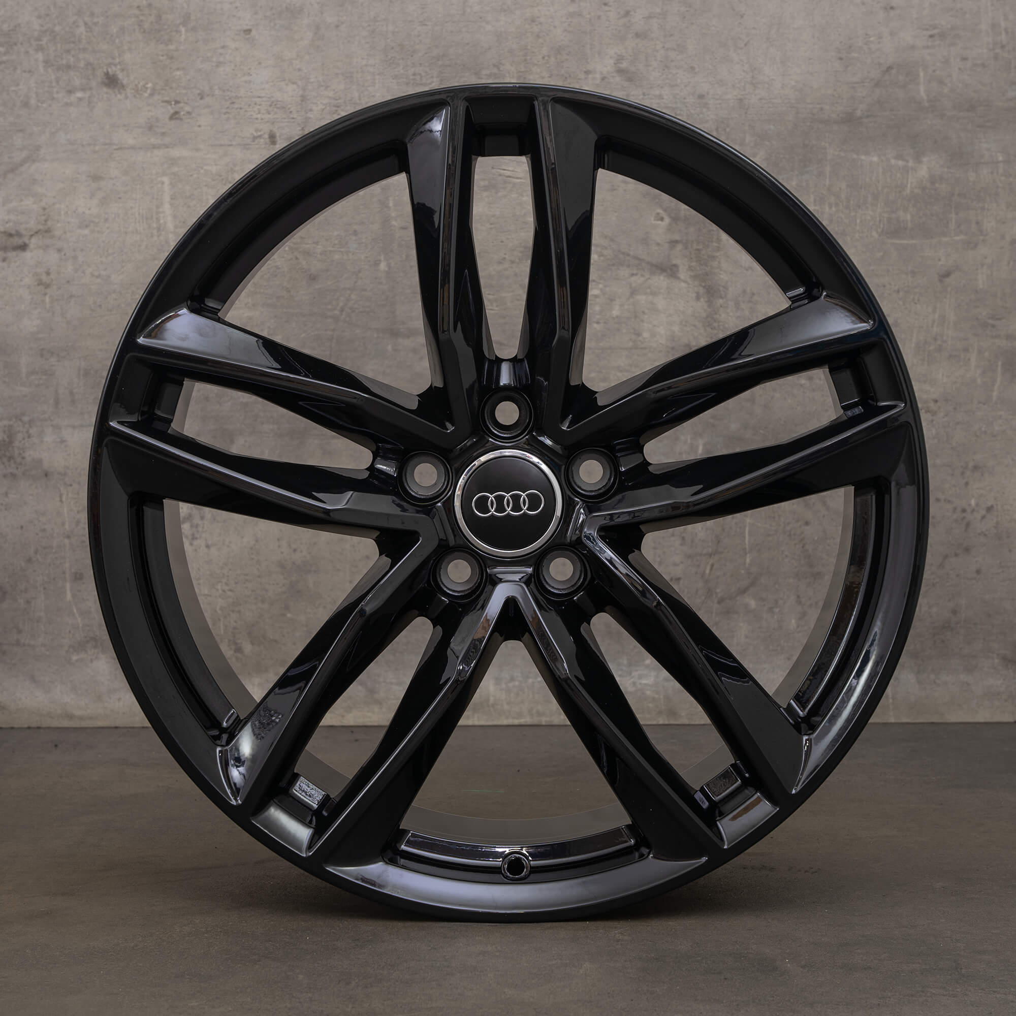 Jantes d'origine Audi TT TTS TTRS 8S FV 19 pouces 8S0601025BG jantes en aluminium peintes noir