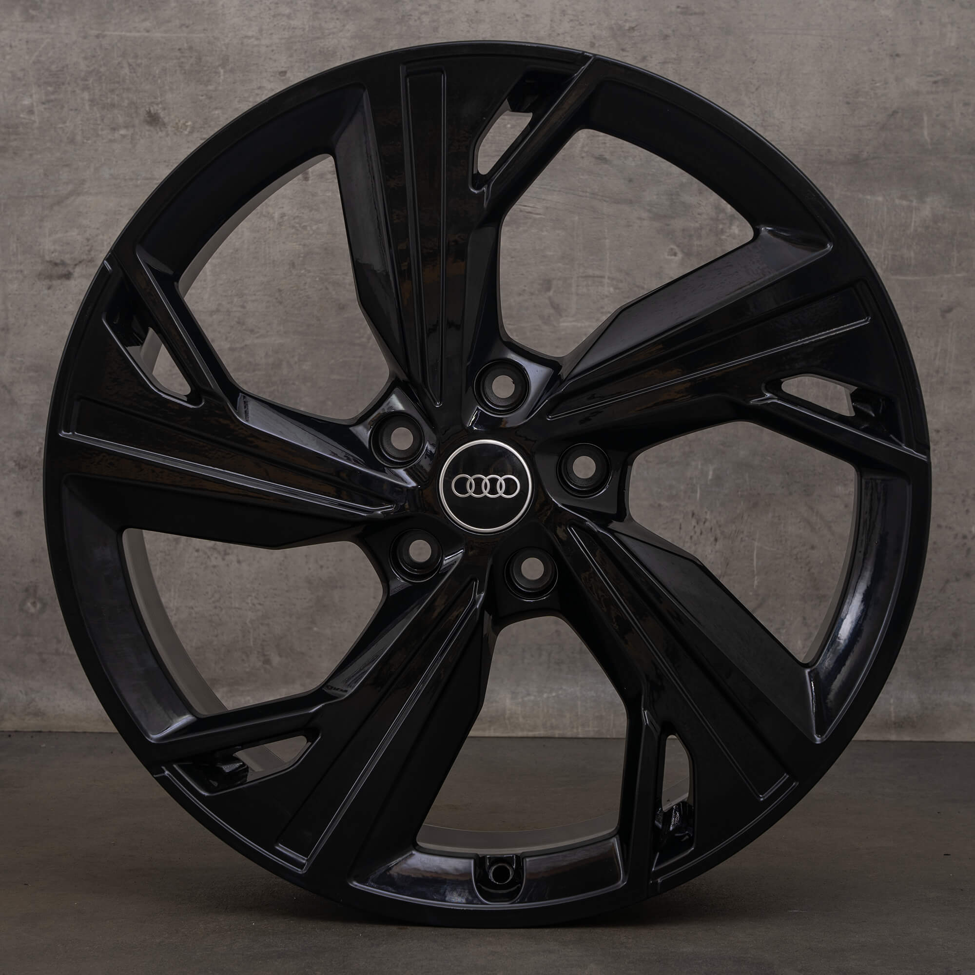 OEM Audi A6 e-tron rims 21 inch 85E601025P 85E601025Q black high gloss