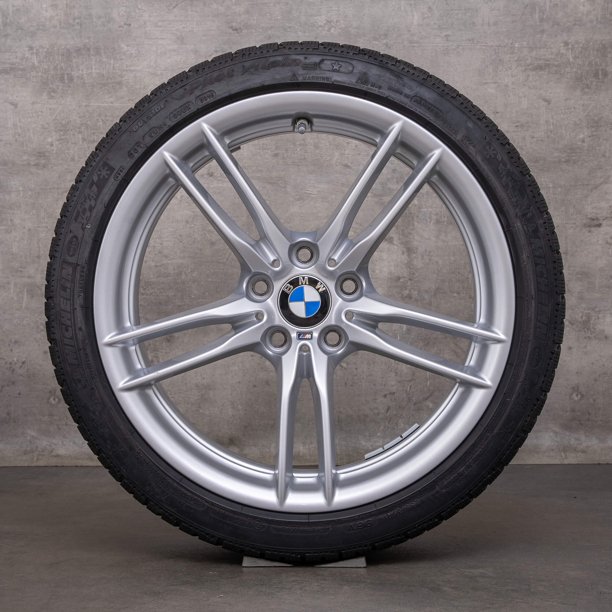 Originele BMW M3 M4 winterwielen 19 inch F80 F82 F83 velgen styling 641 M 2284907 2284908 zilver