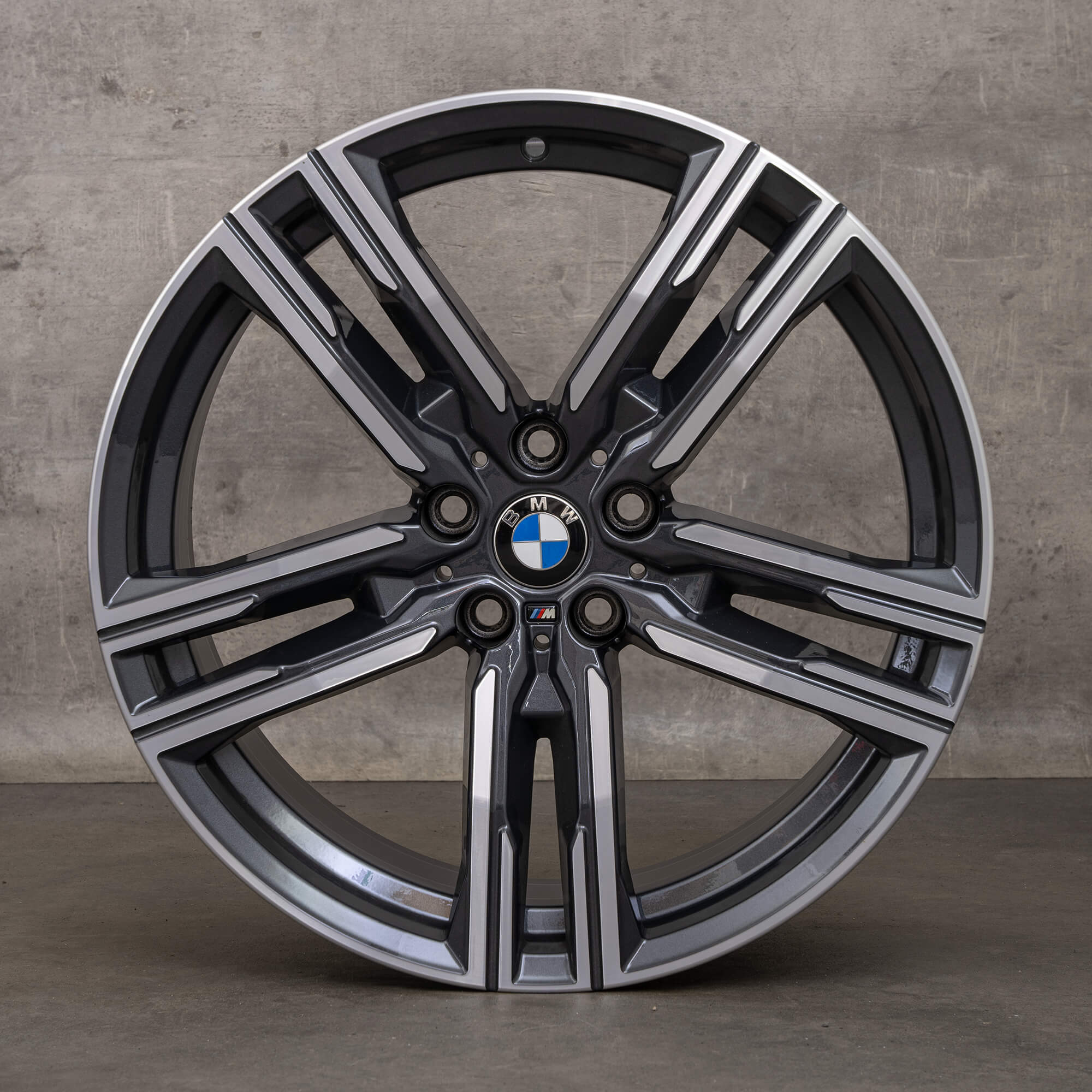 BMW 8 Series G14 G15 G16 19 inch rims 727 M 8090019 8090020 aluminum orbit grey