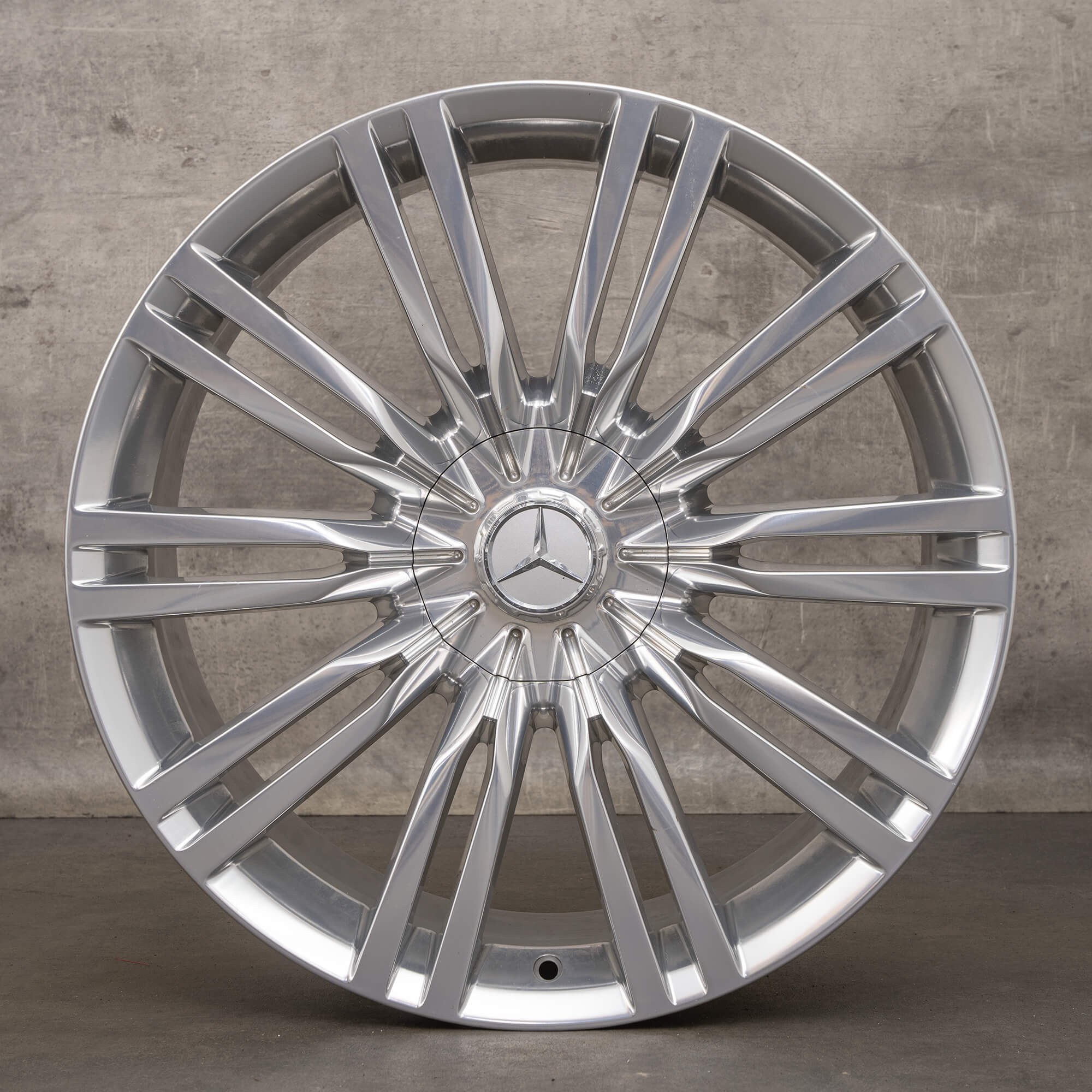 OEM Mercedes Maybach S Class rims 20 inch W223 Z223 A2234014000 chrome aluminum